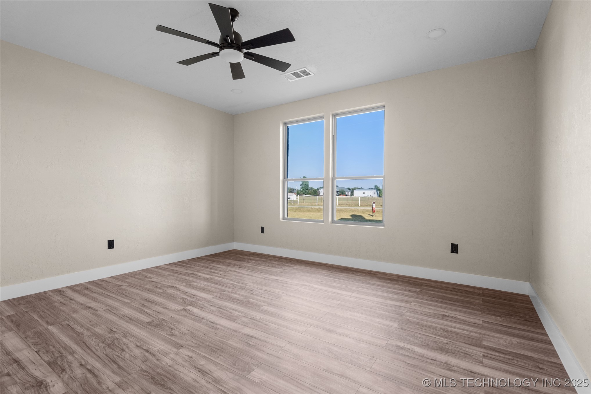 12499 Fox Hollow Road Property Photo 12