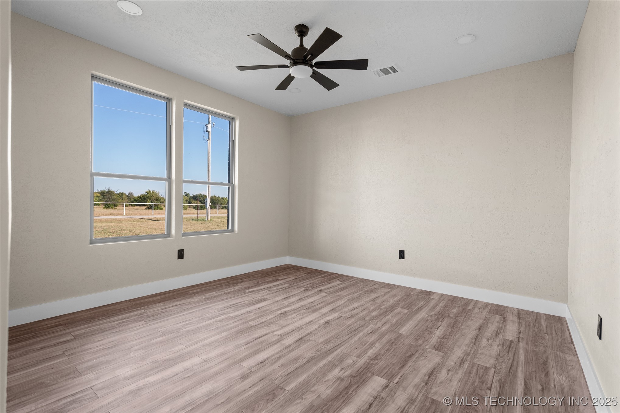 12499 Fox Hollow Road Property Photo 18