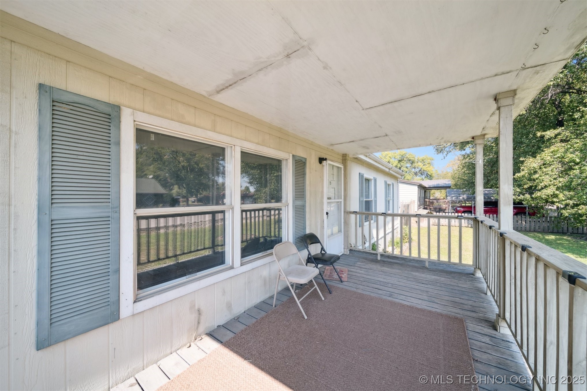 210 Osage Street Property Photo 23