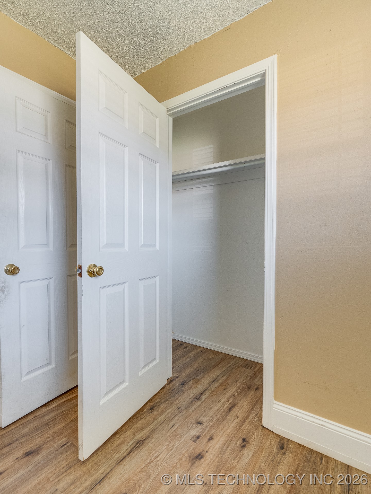 306 E Colonial Property Photo 22