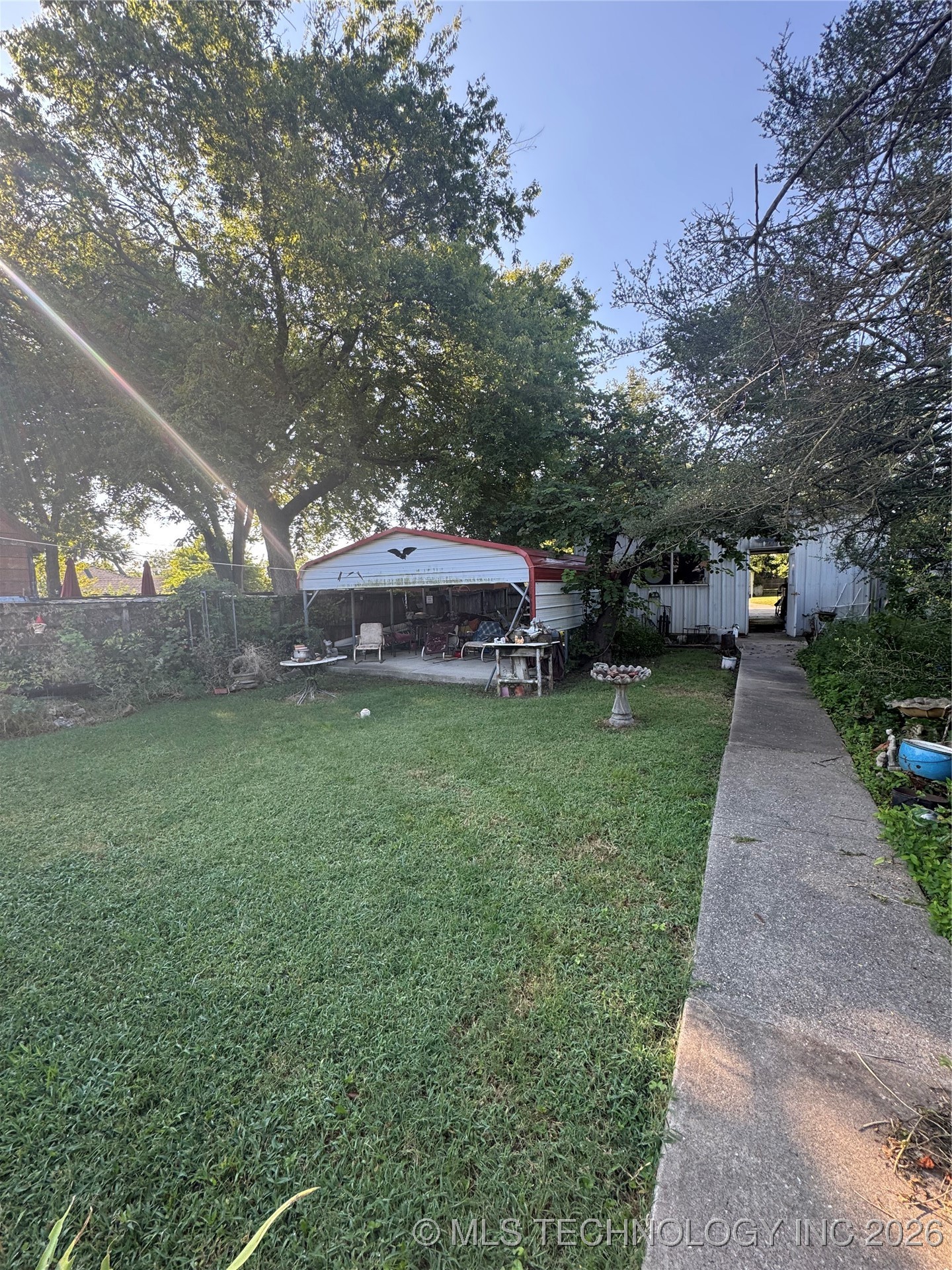 1002 E Line Avenue Property Photo 12