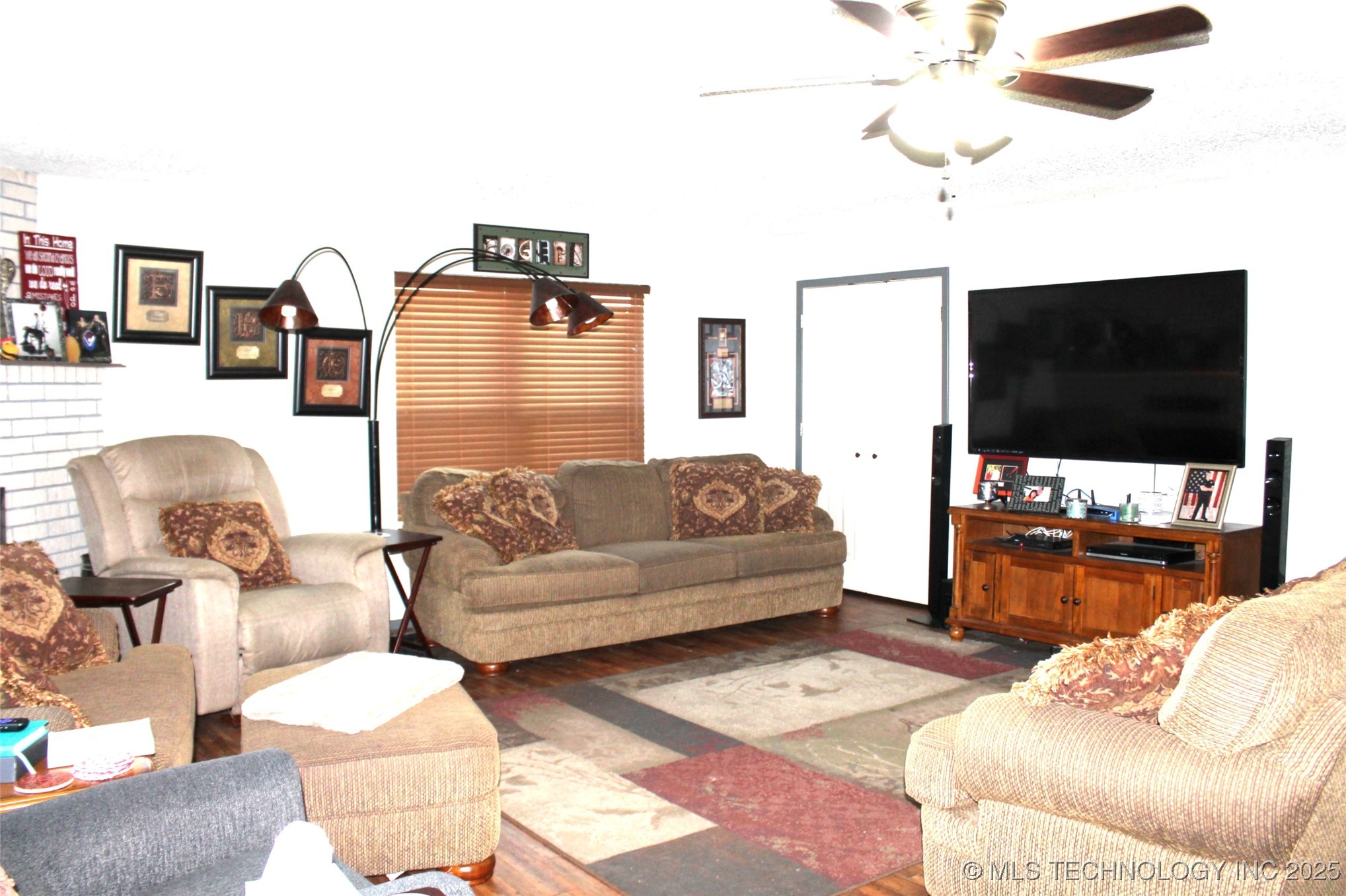 3100 Hardy Springs Road Property Photo 9