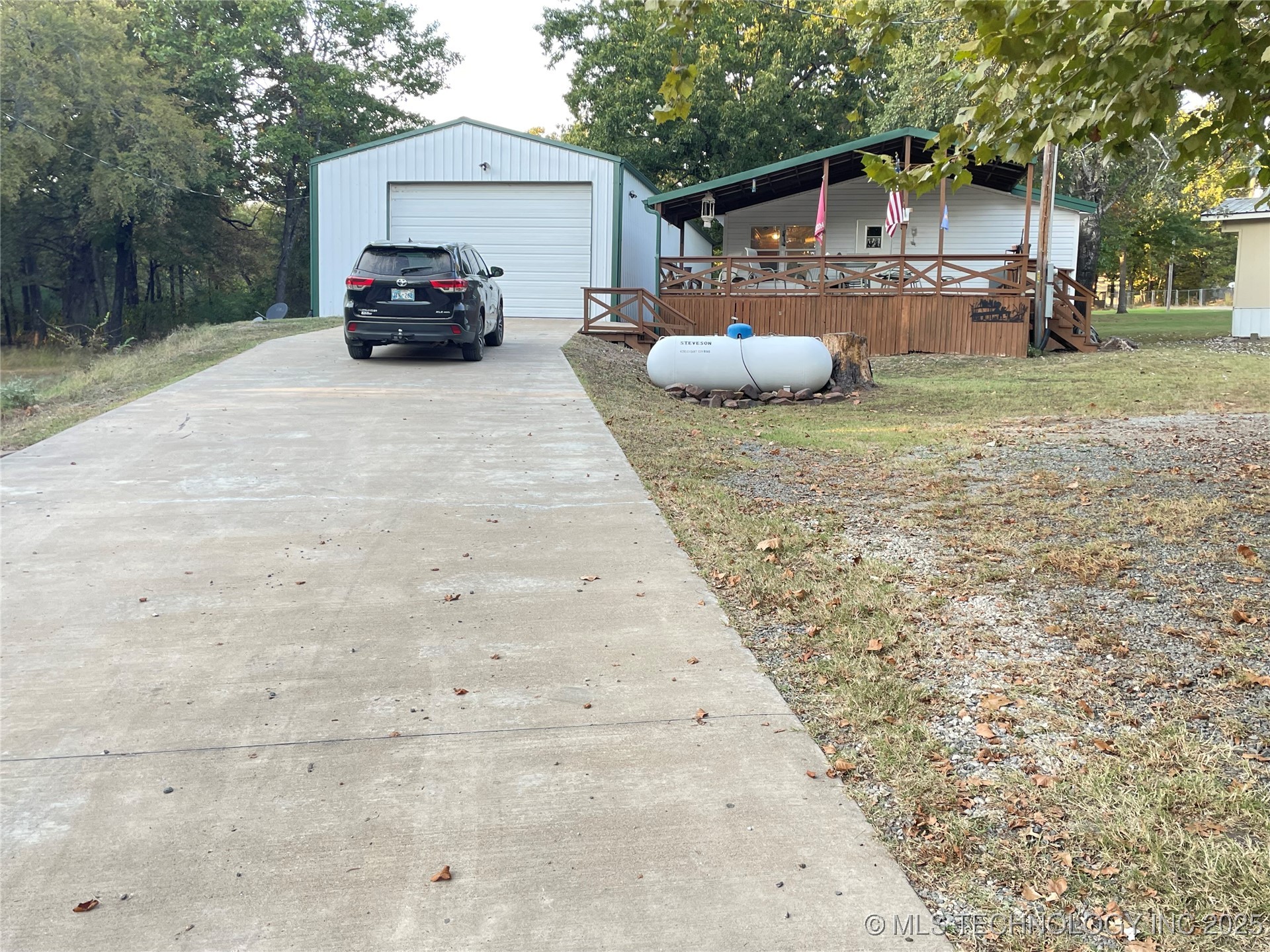 429555 E 1139 Road Property Photo 24