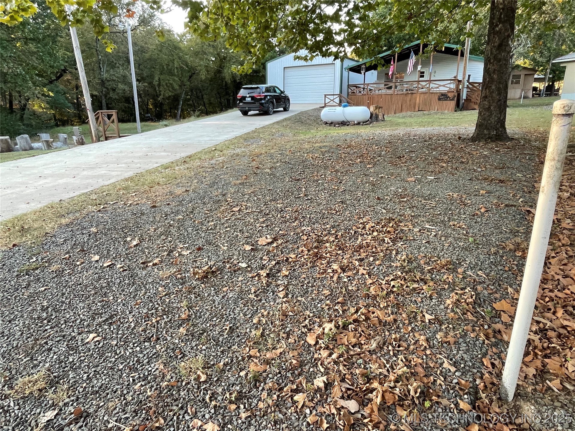 429555 E 1139 Road Property Photo 48