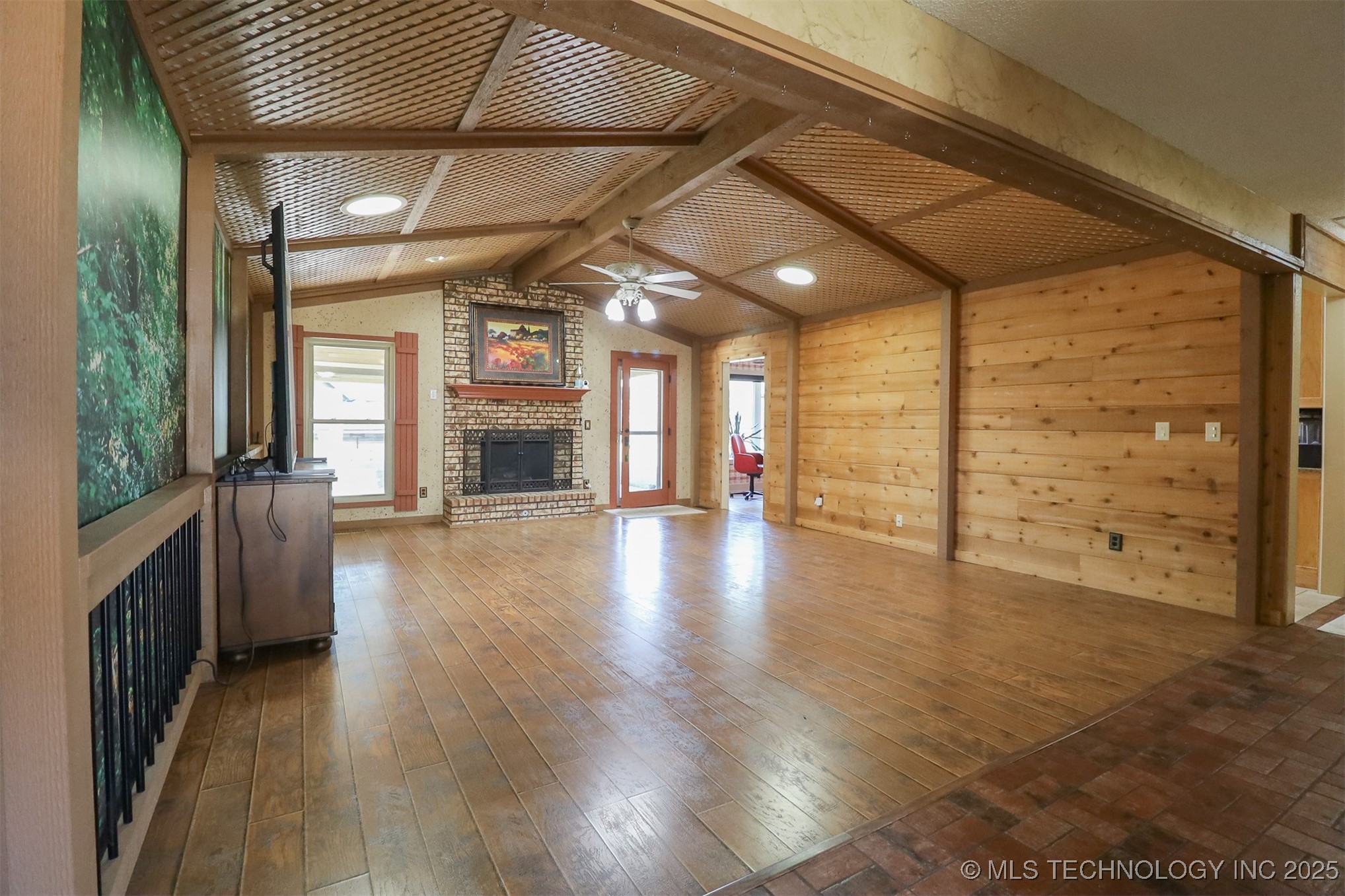 10708 S 88th East Circle Property Photo 5