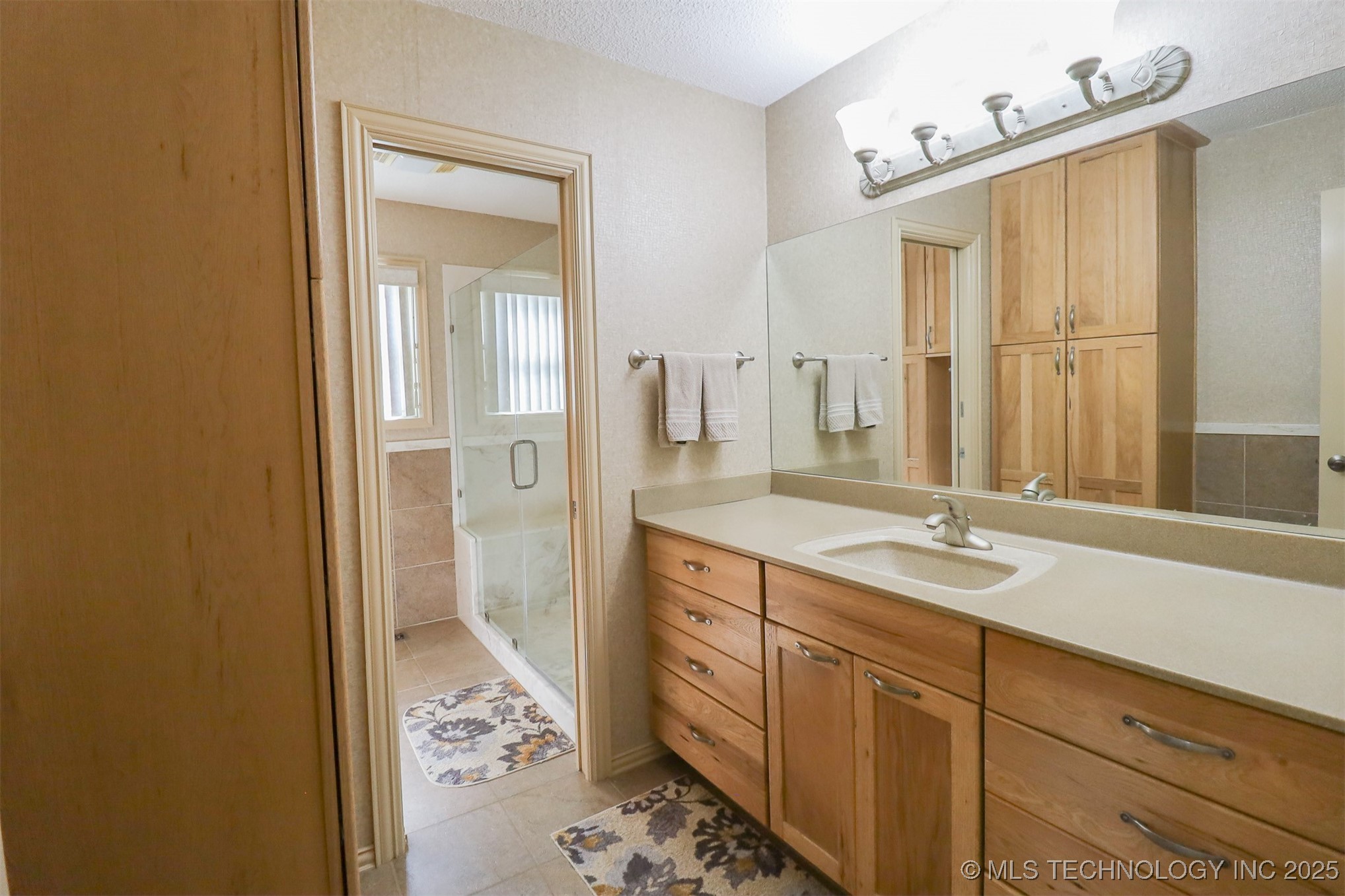 10708 S 88th East Circle Property Photo 15