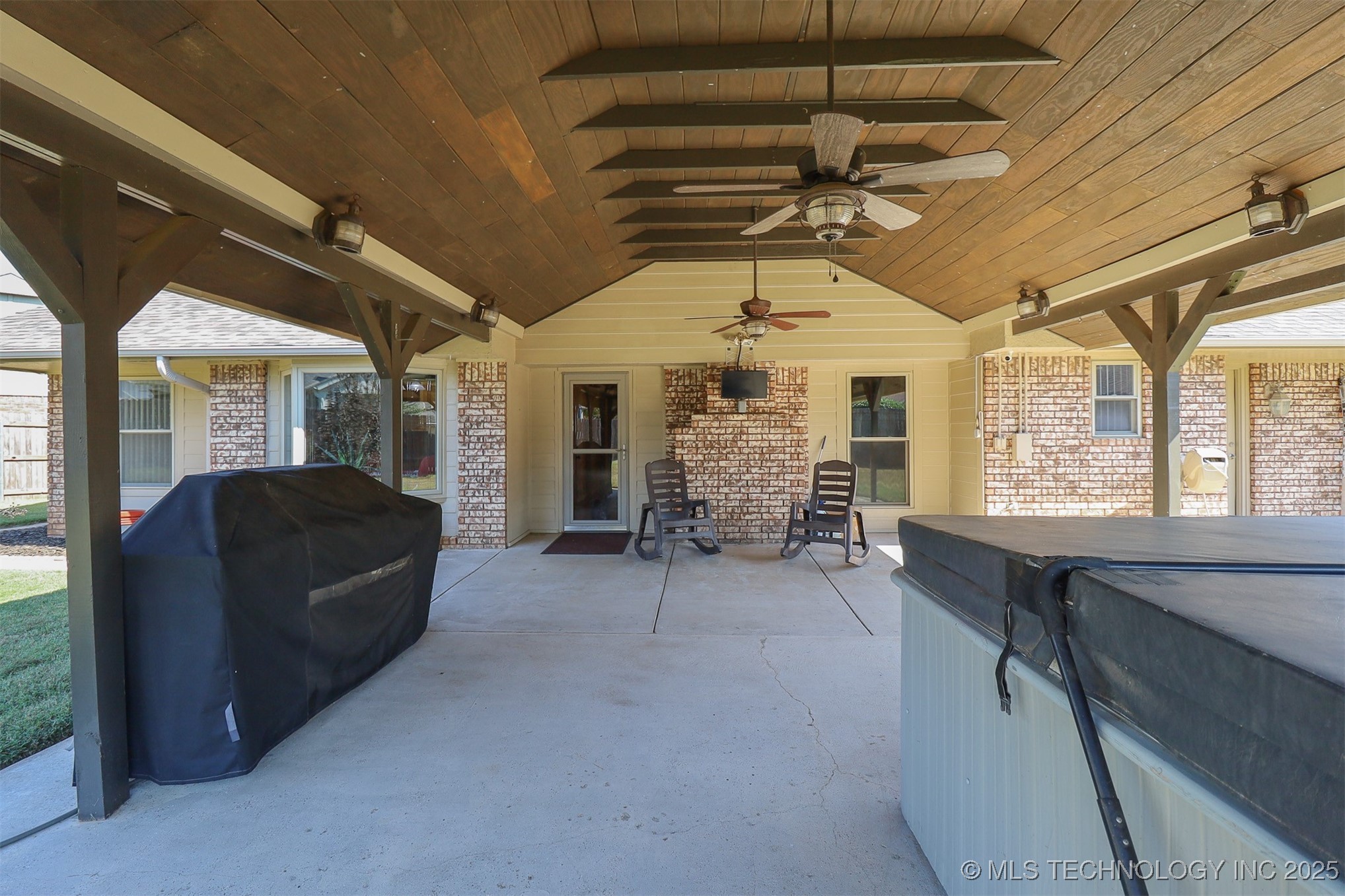 10708 S 88th East Circle Property Photo 49