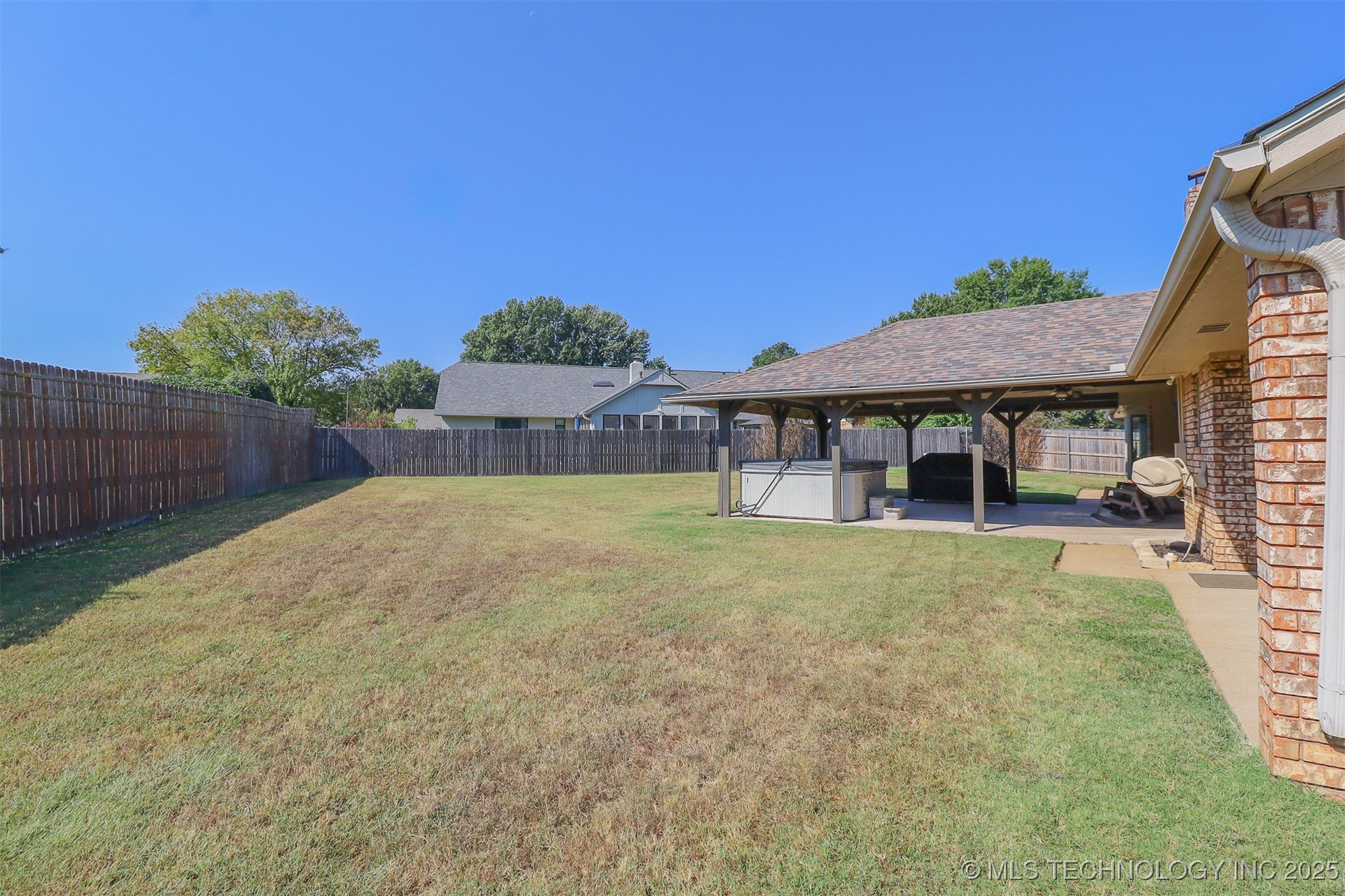 10708 S 88th East Circle Property Photo 53