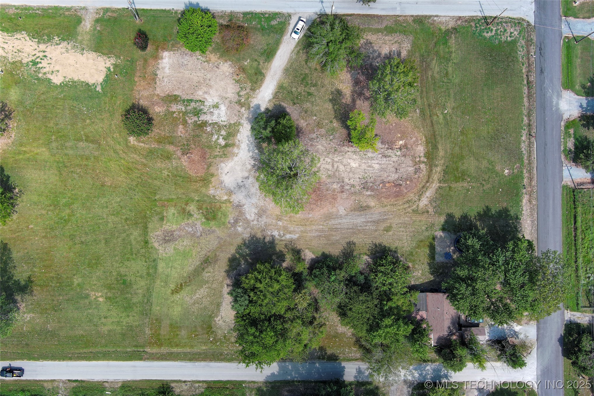 5419 Pine Street Property Photo 8