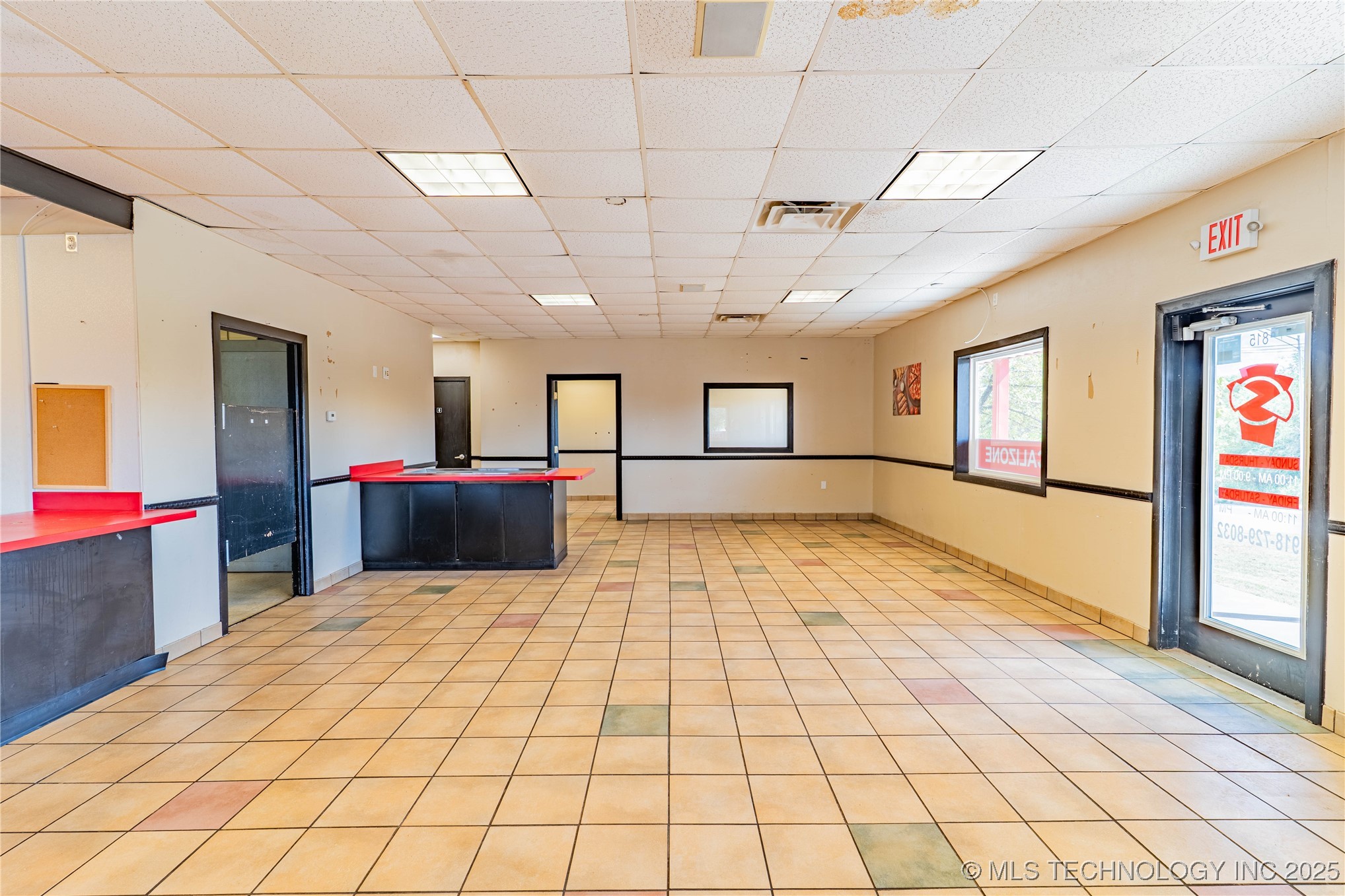 815 E Broadway Street Property Photo 4