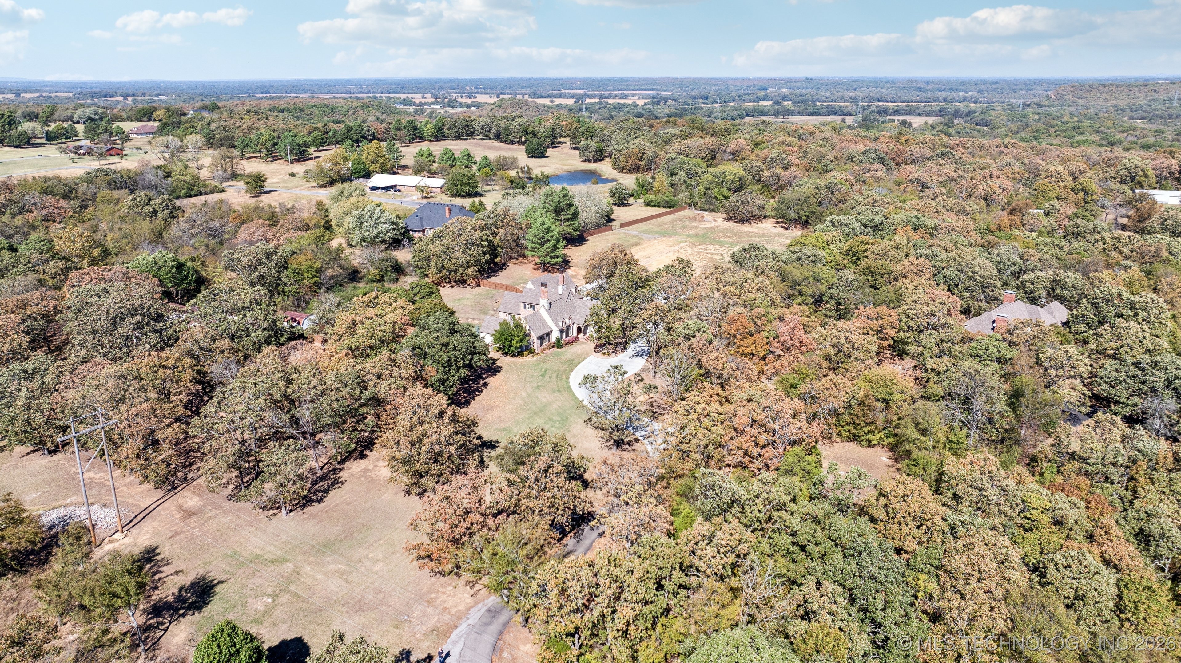 2315 N 60th Street W Property Photo 2