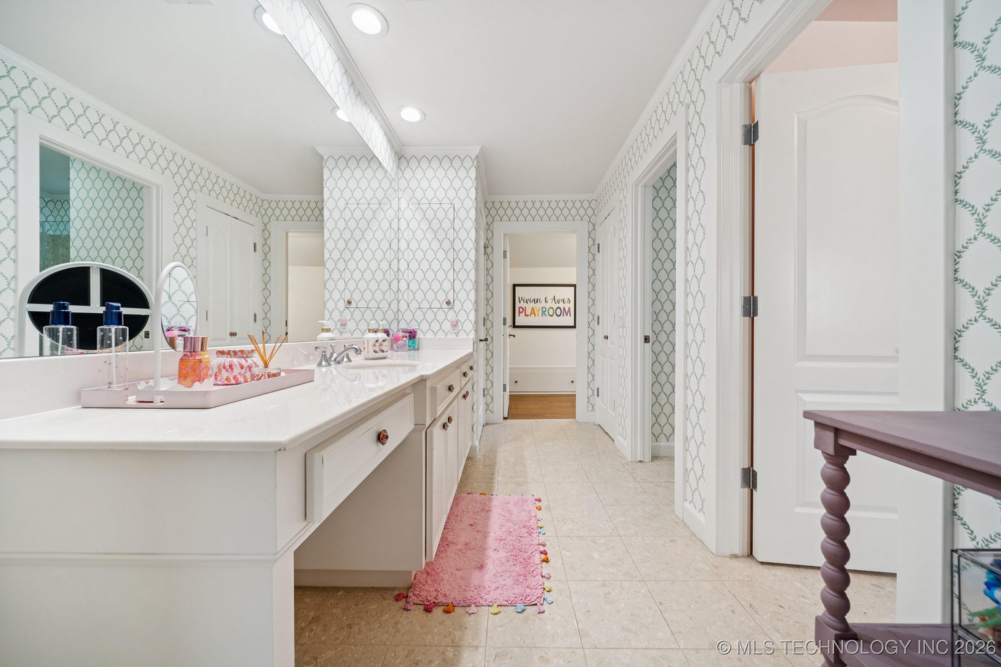 2315 N 60th Street W Property Photo 52