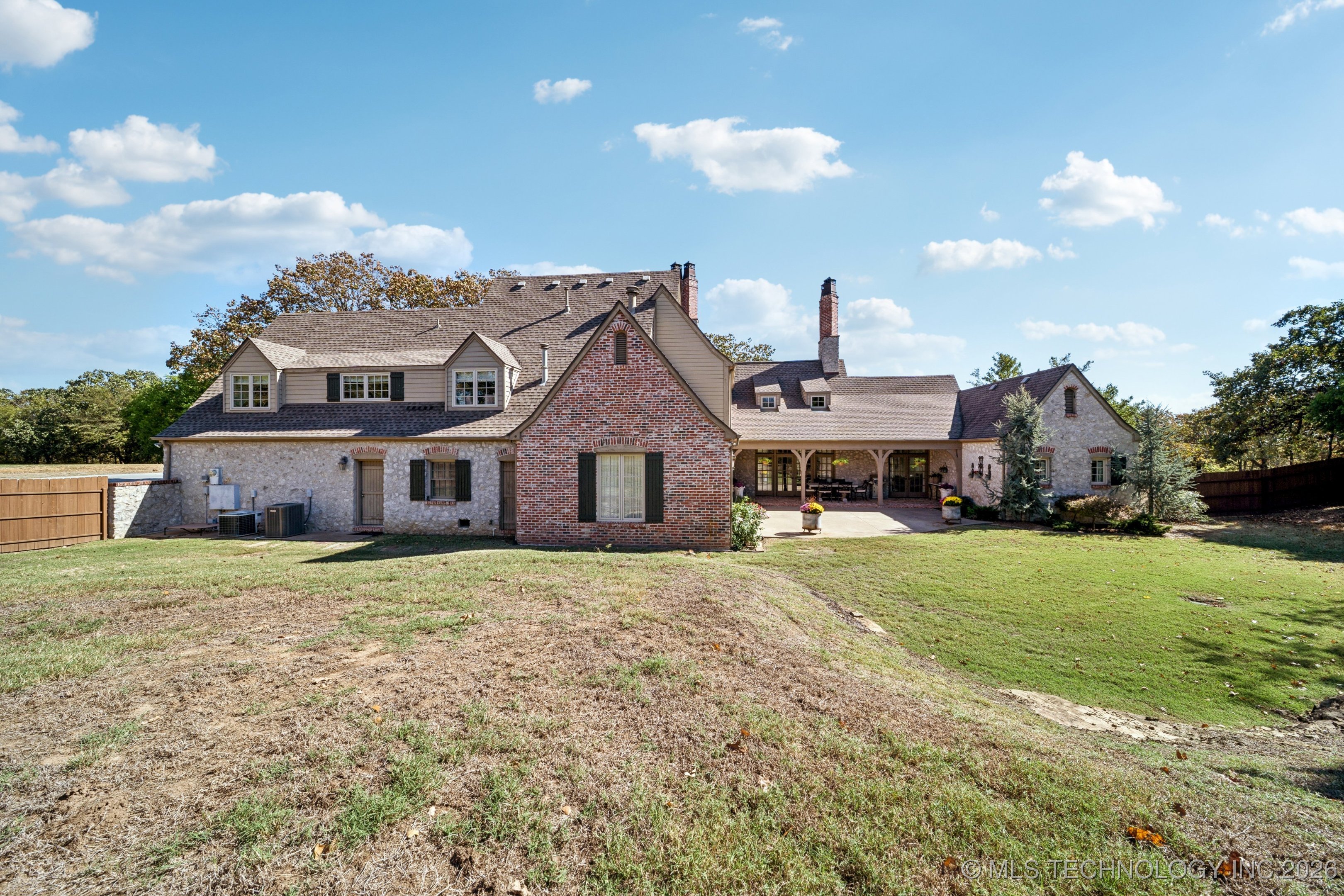 2315 N 60th Street W Property Photo 64