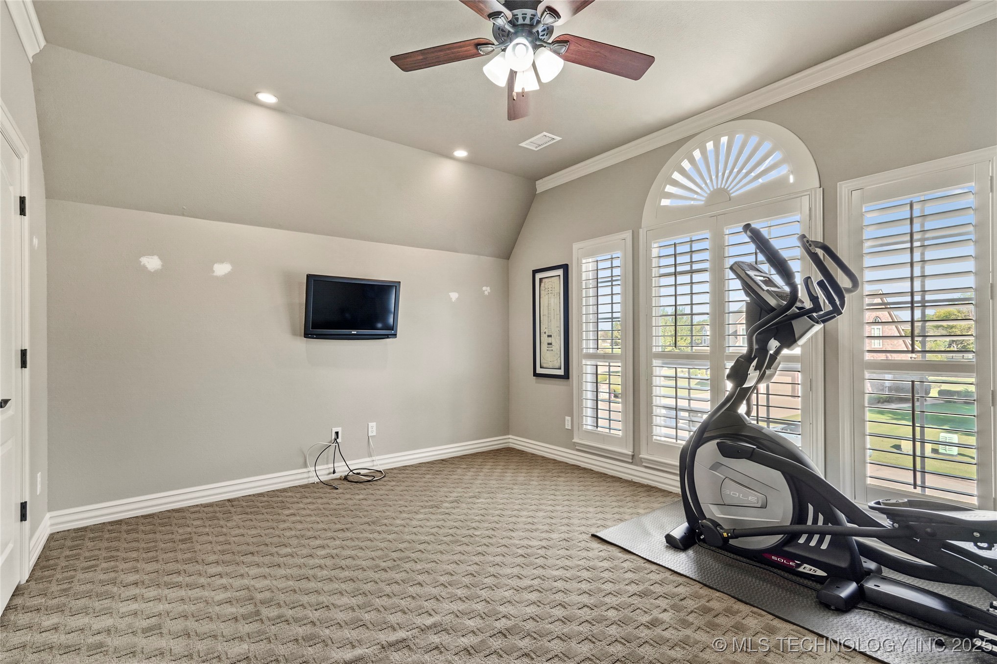 212 Ashton Drive Property Photo 28