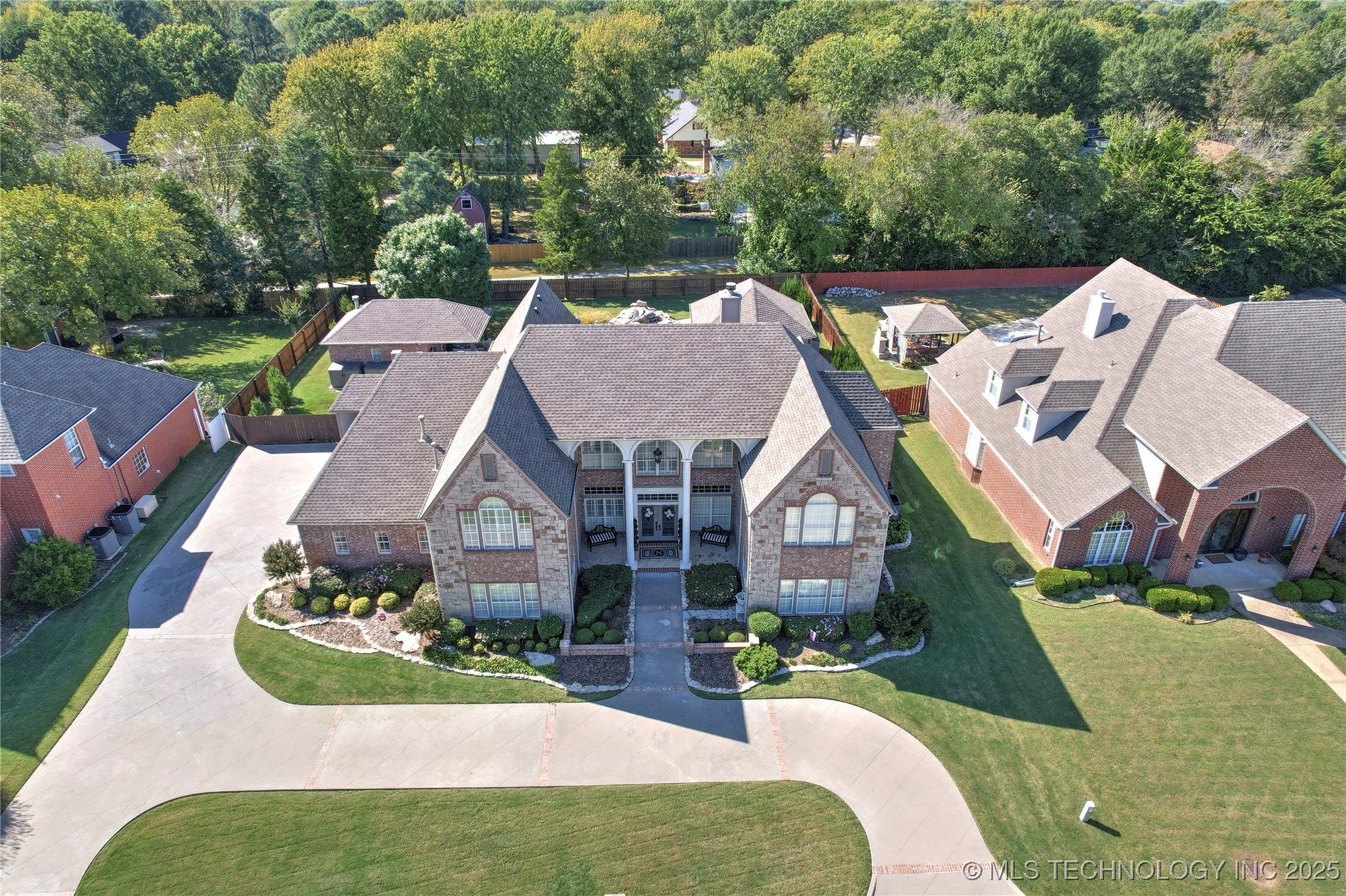 212 Ashton Drive Property Photo 50