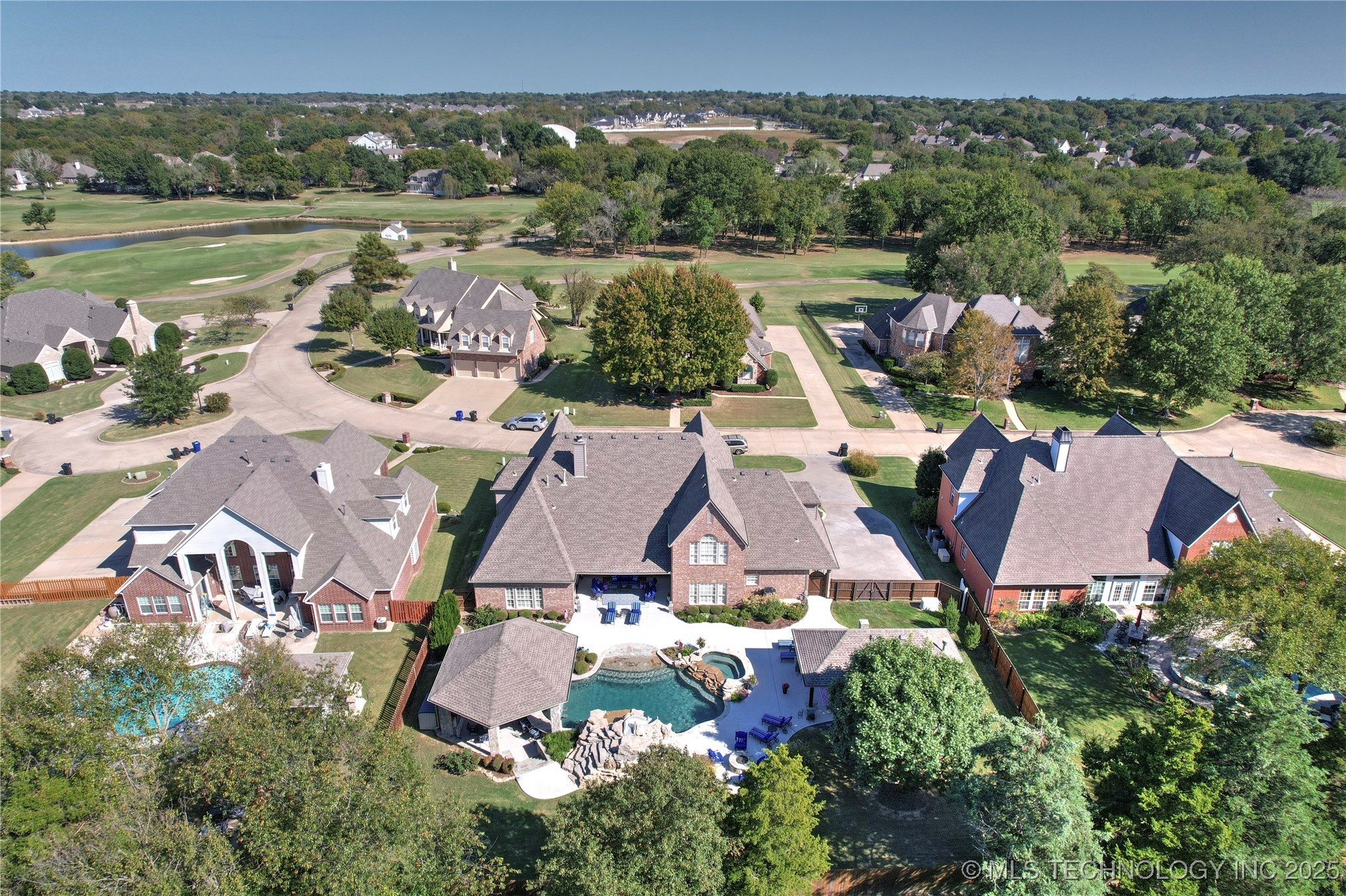 212 Ashton Drive Property Photo 53