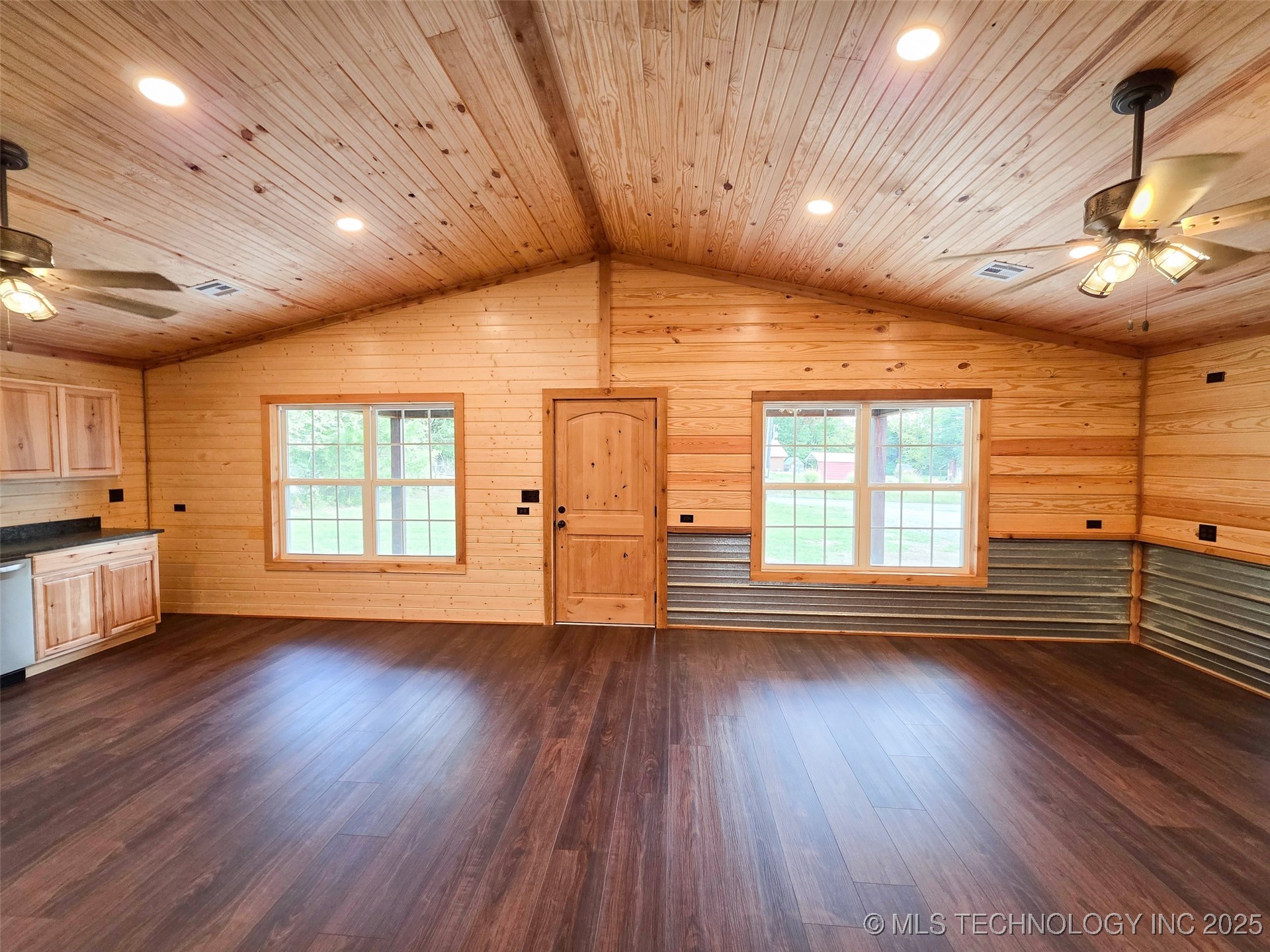 12990 W Killabrew Road Property Photo 9