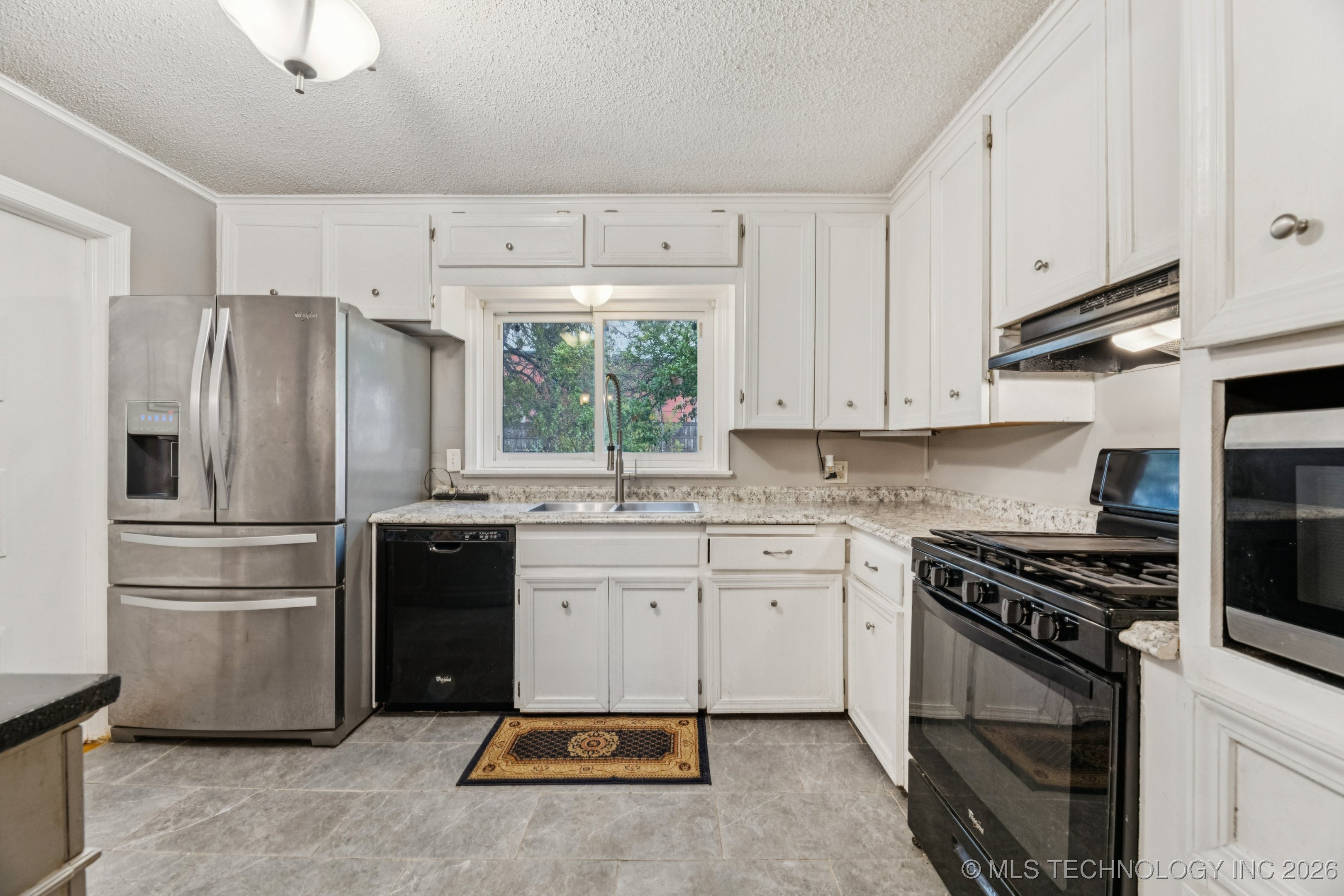 4029 S Vandalia Avenue Property Photo 24