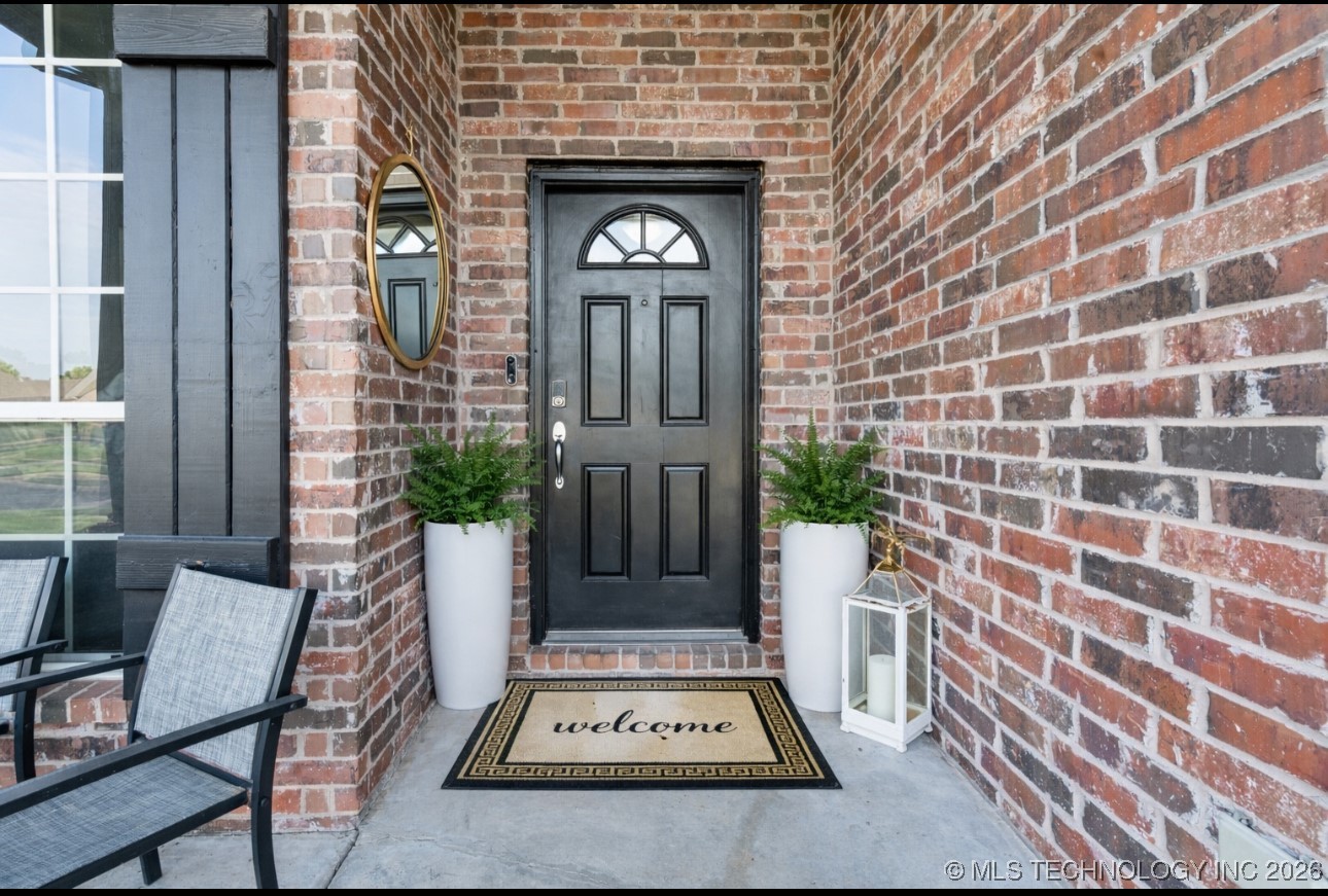 11804 E 102nd Street N Property Photo 2