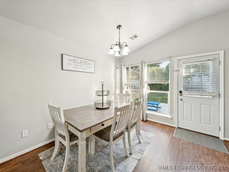 11804 E 102nd Street N Property Photo 13