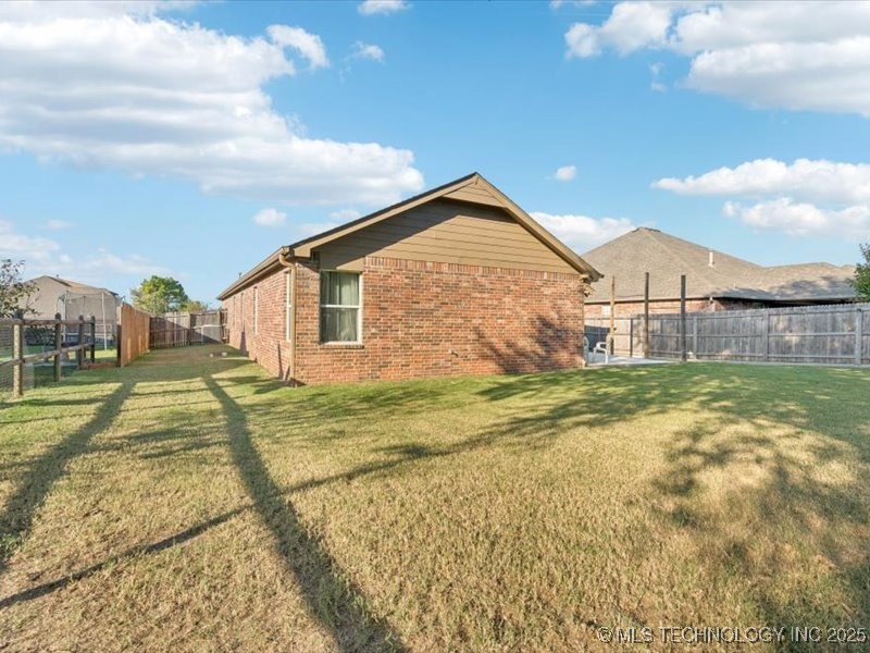 11804 E 102nd Street N Property Photo 27