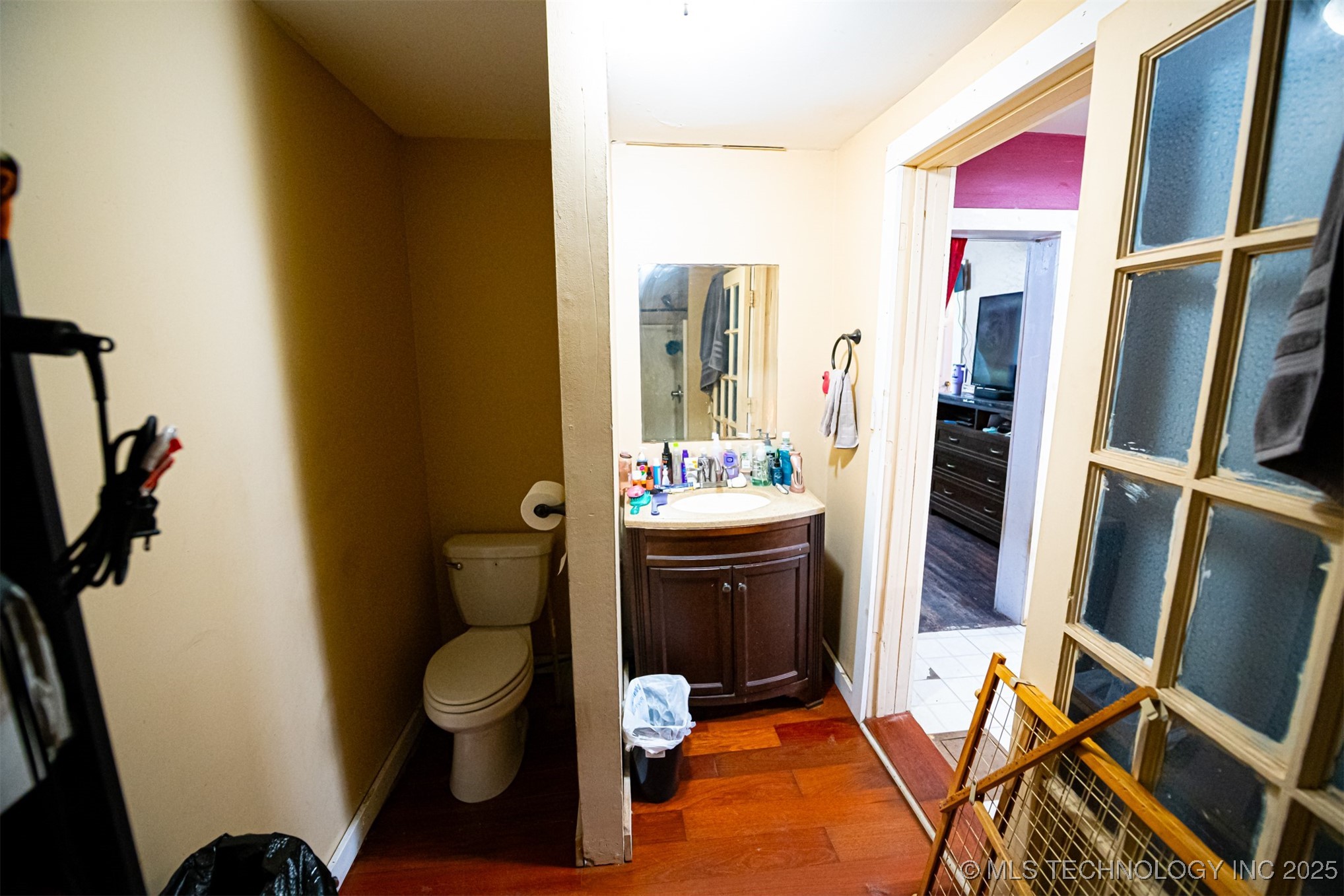 226 Old Main Street Property Photo 6