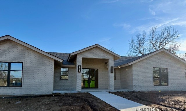 2200 Cloverleaf Place Property Photo 1