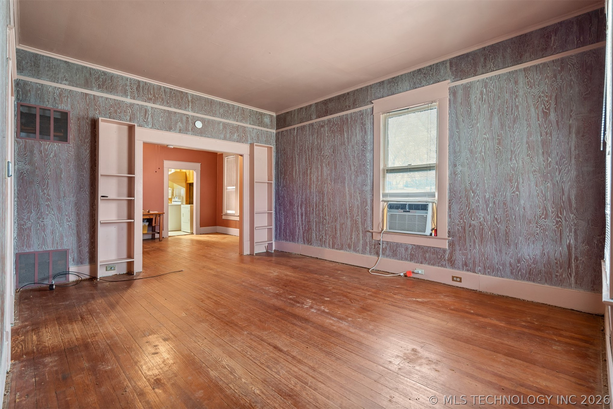 1103 Stanley Sw Property Photo 4
