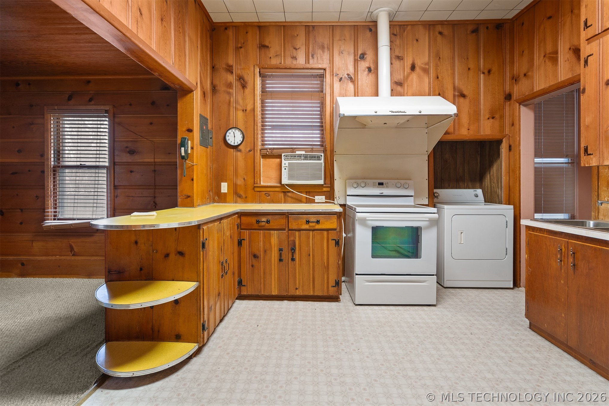 1103 Stanley Sw Property Photo 12