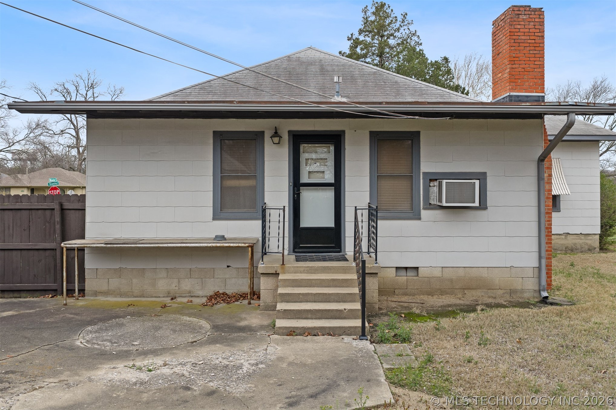 1103 Stanley Sw Property Photo 27