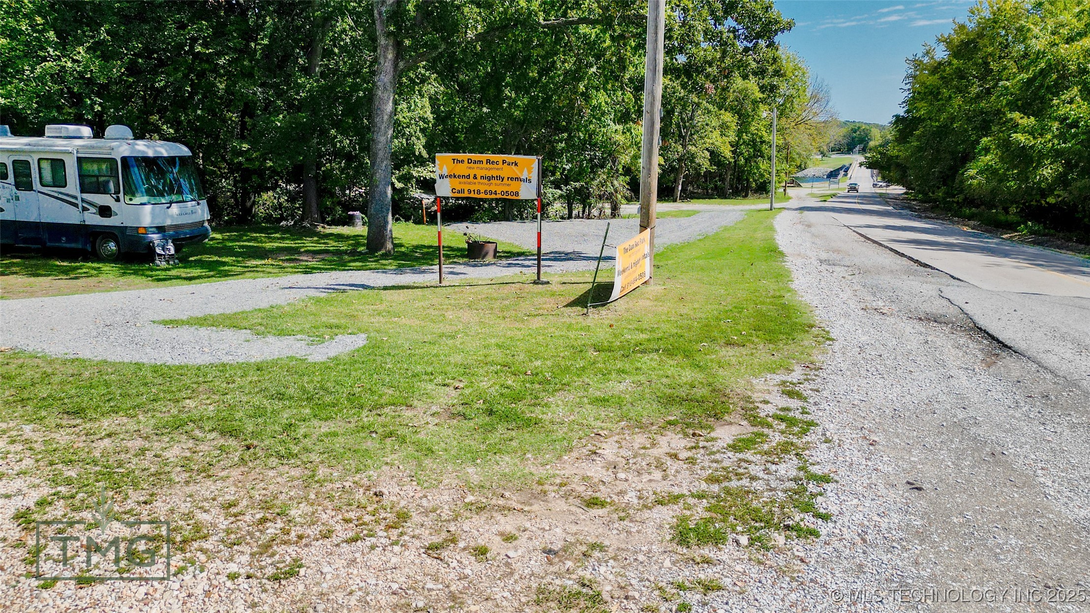 400 E Main Property Photo 24