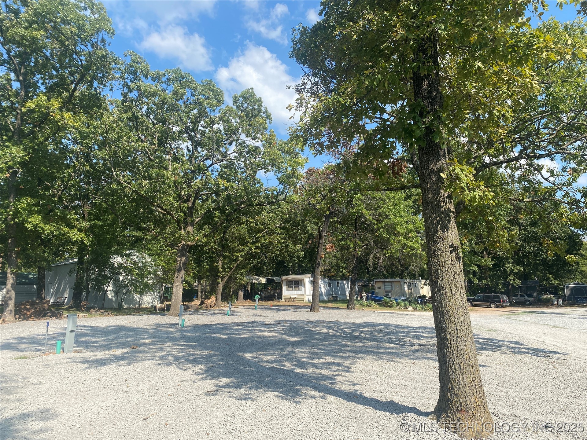 400 E Main Property Photo 28