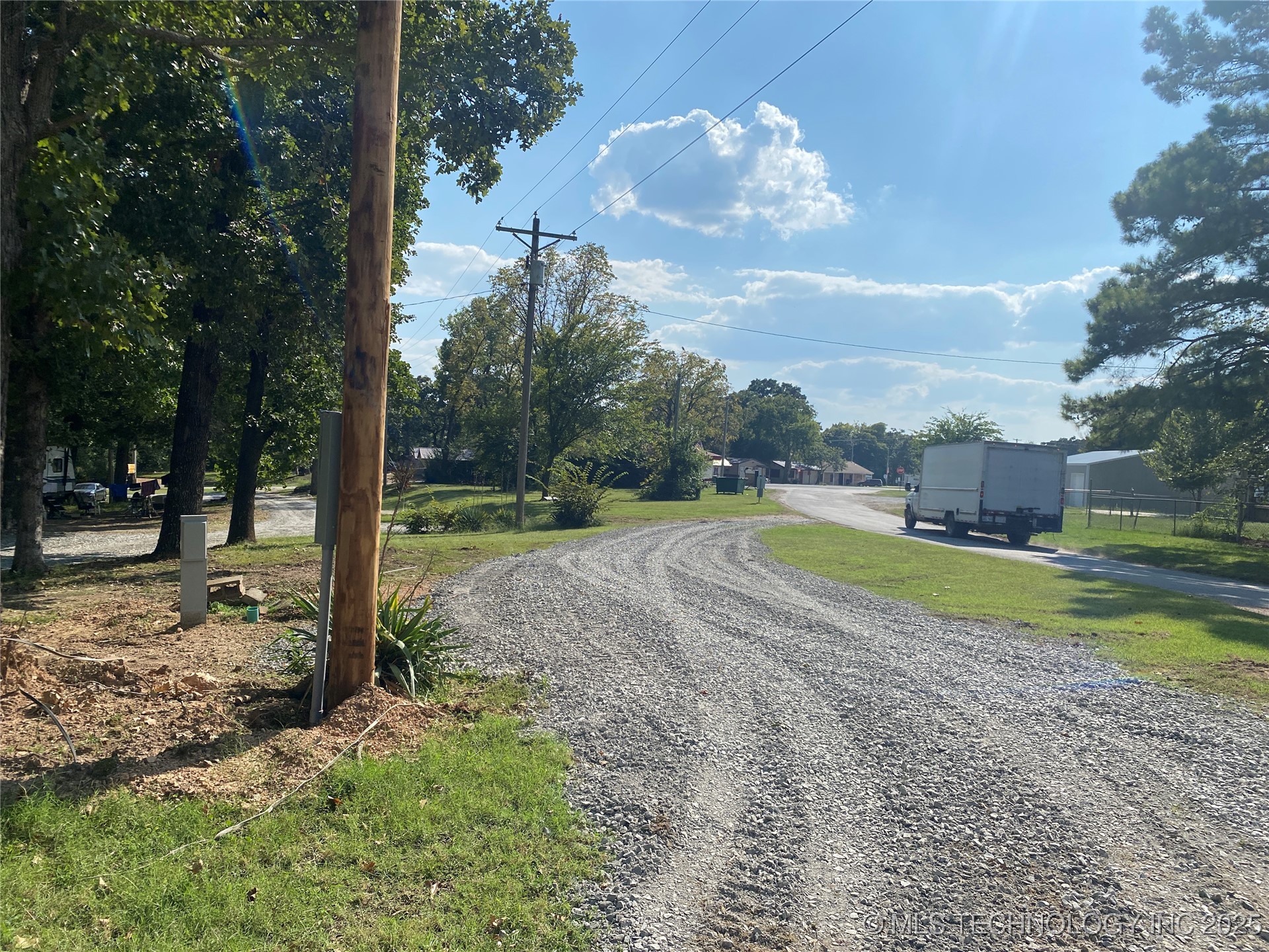 400 E Main Property Photo 33