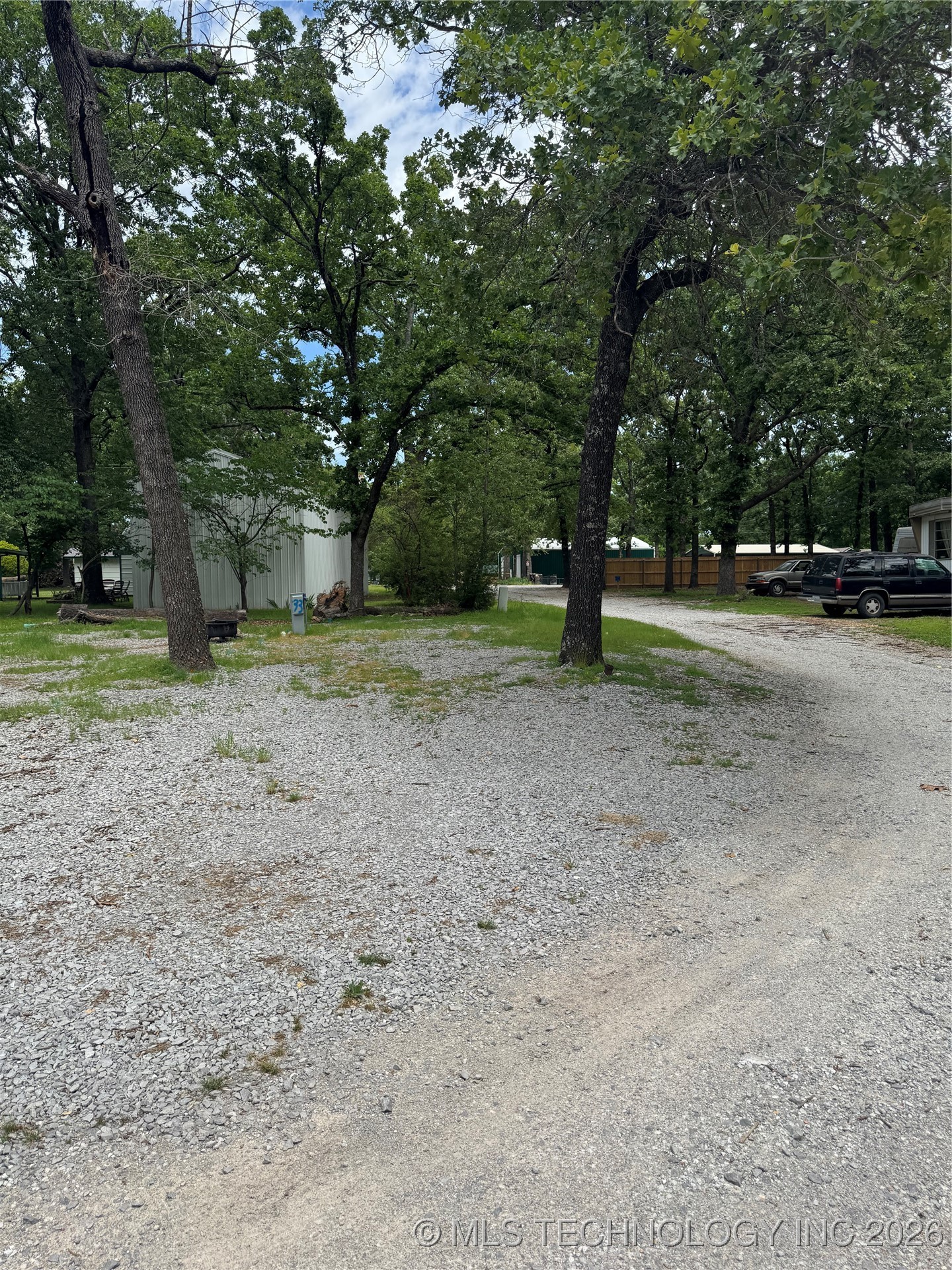 400 E Main Property Photo 35