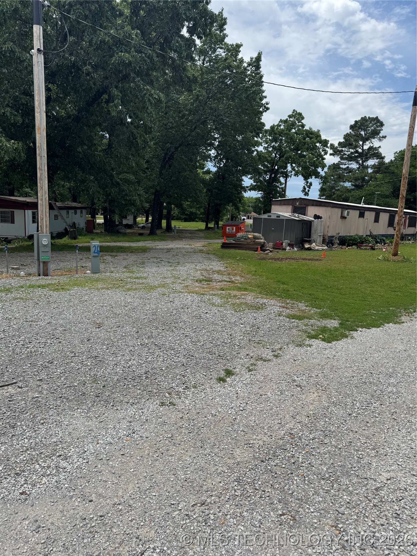 400 E Main Property Photo 40