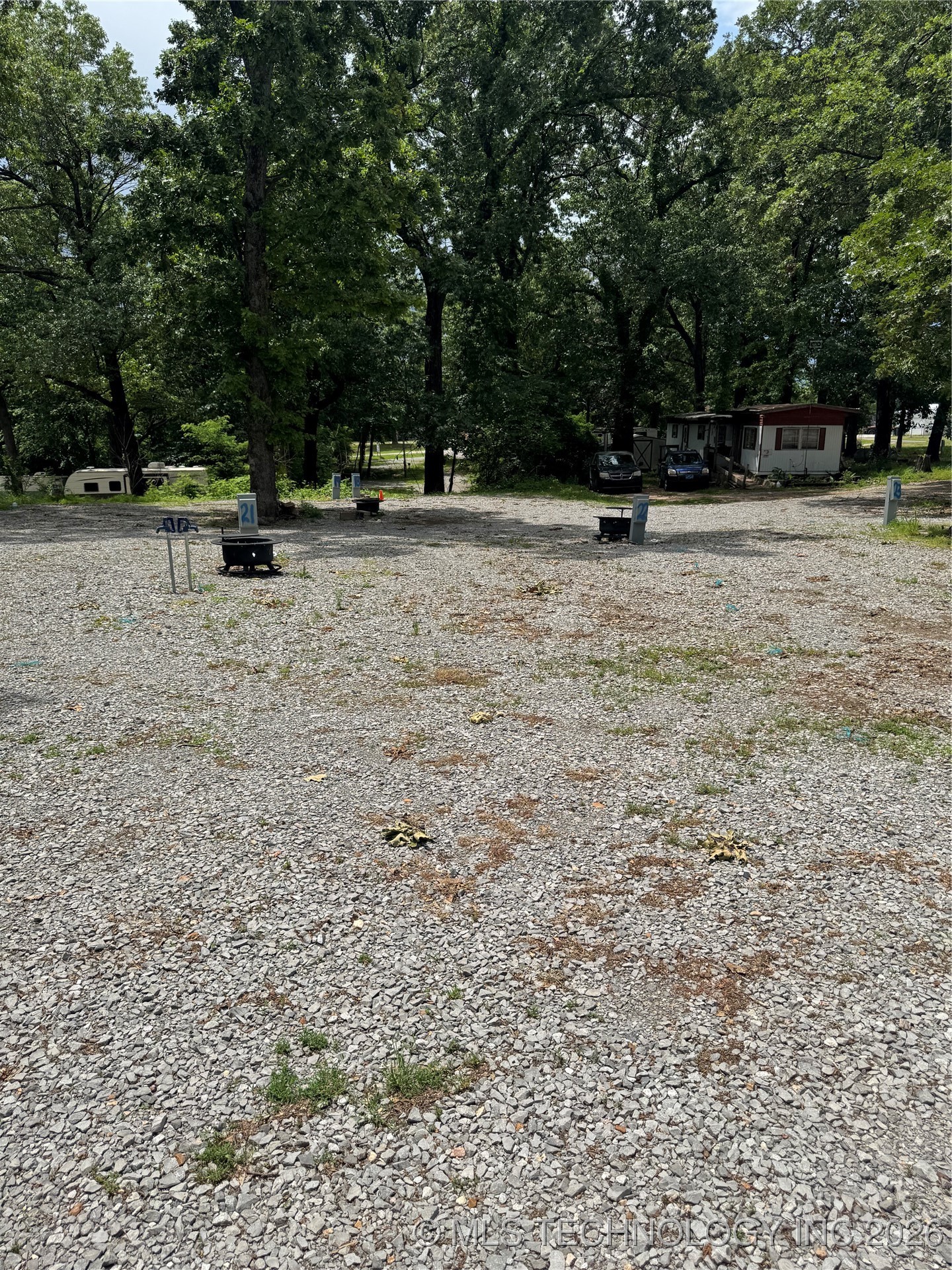 400 E Main Property Photo 44