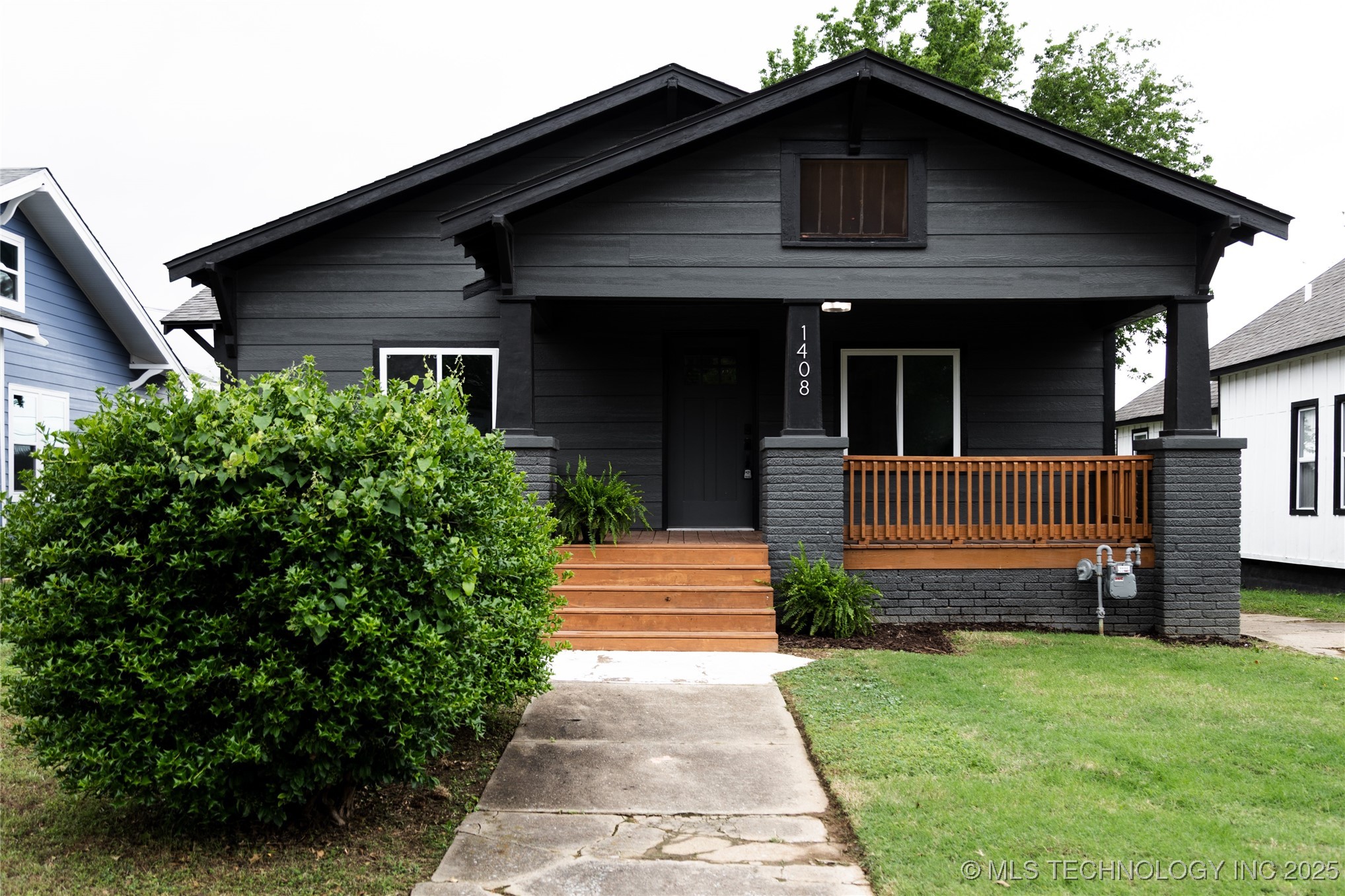 1408 N Denver Avenue Property Photo 2