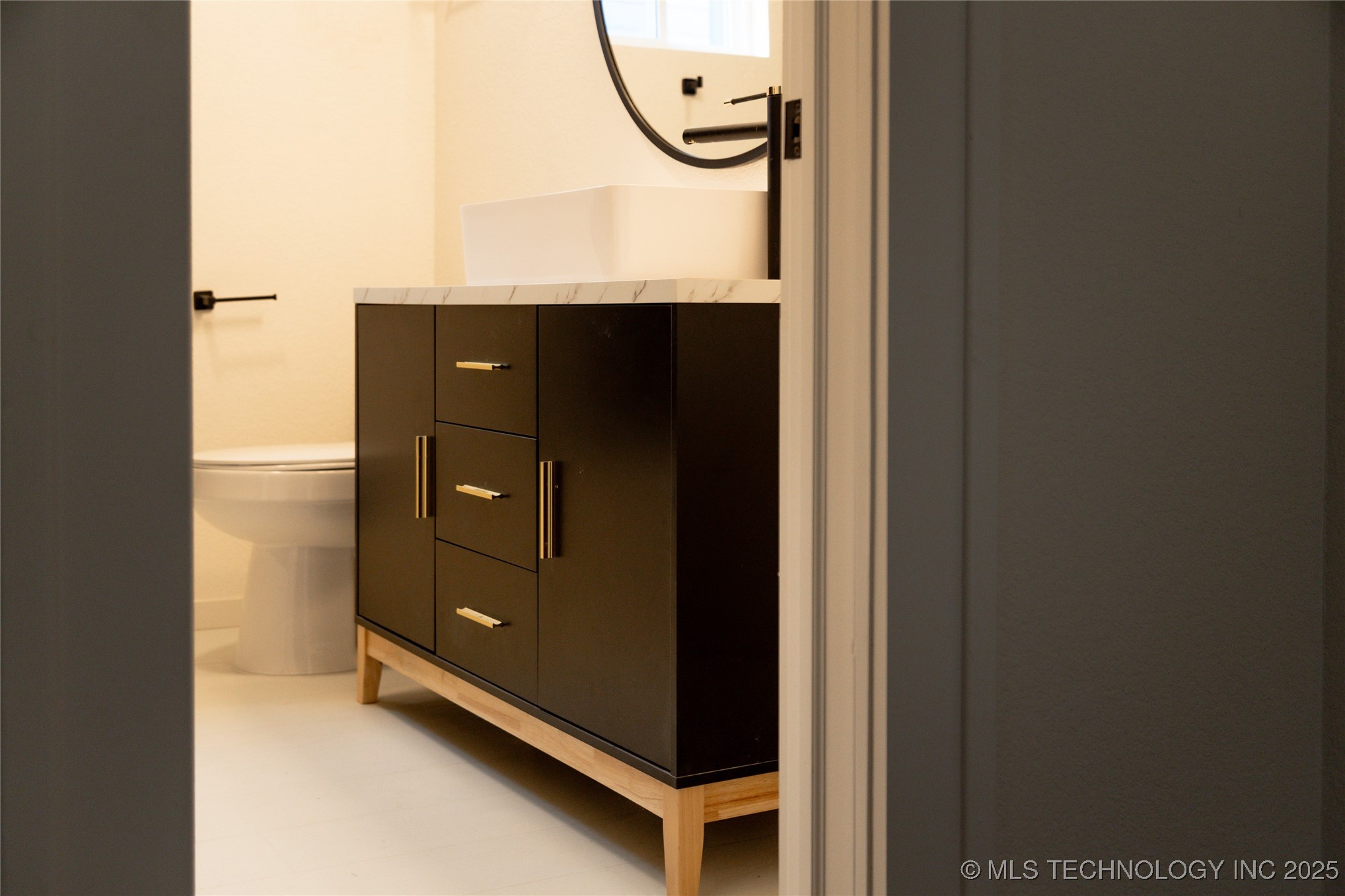 1408 N Denver Avenue Property Photo 23