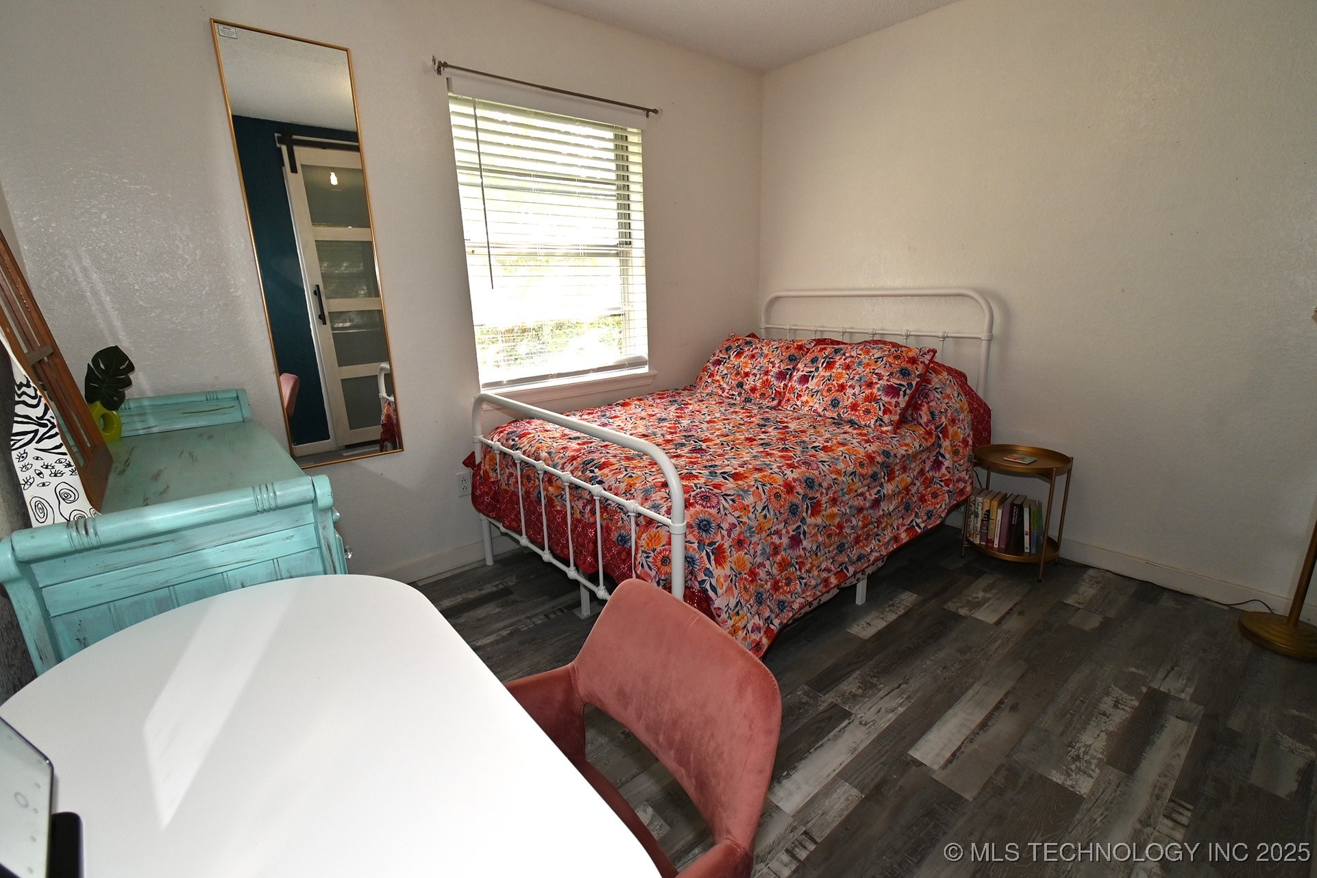 104 Geneva Circle Property Photo 14