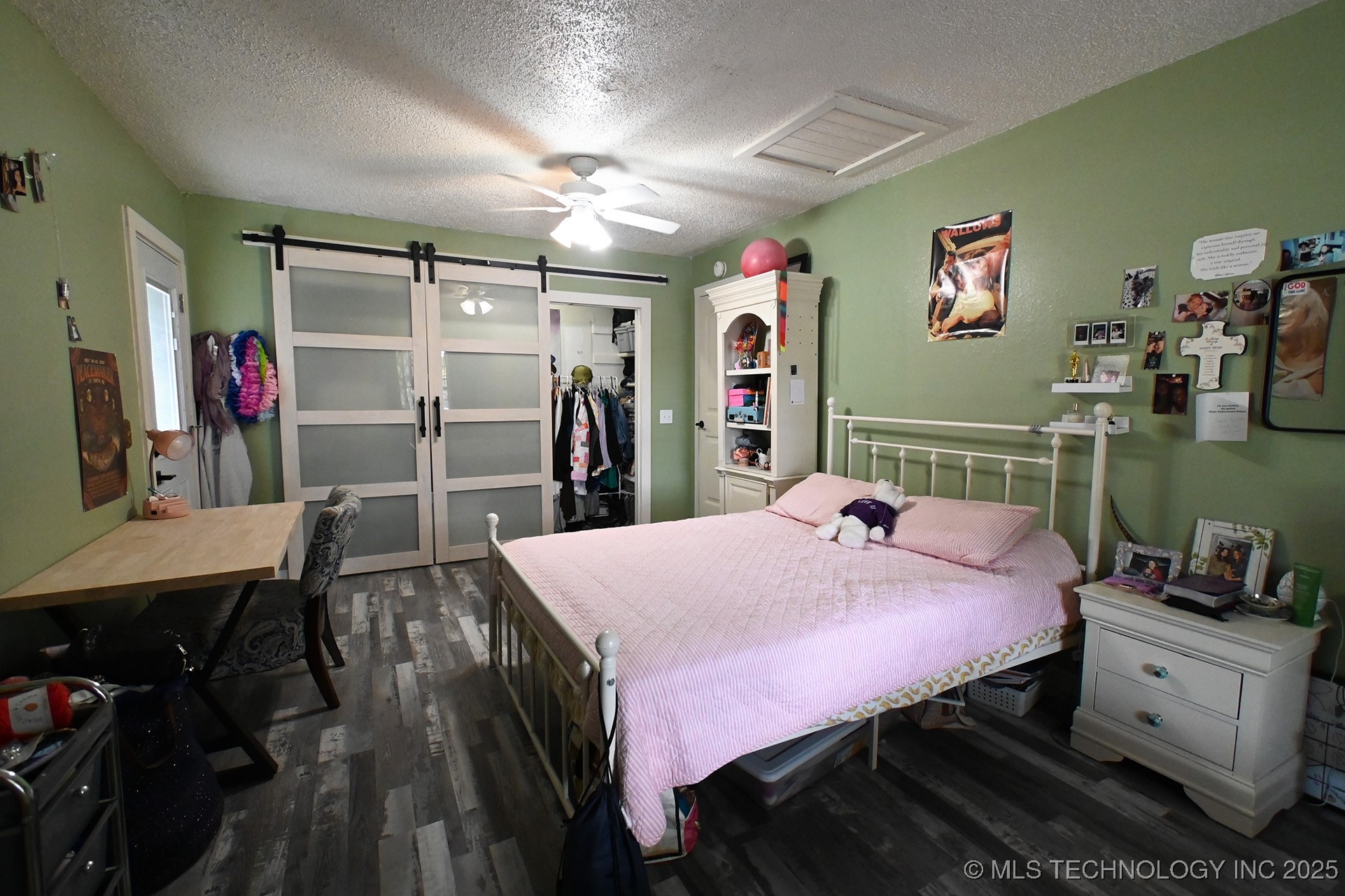 104 Geneva Circle Property Photo 19