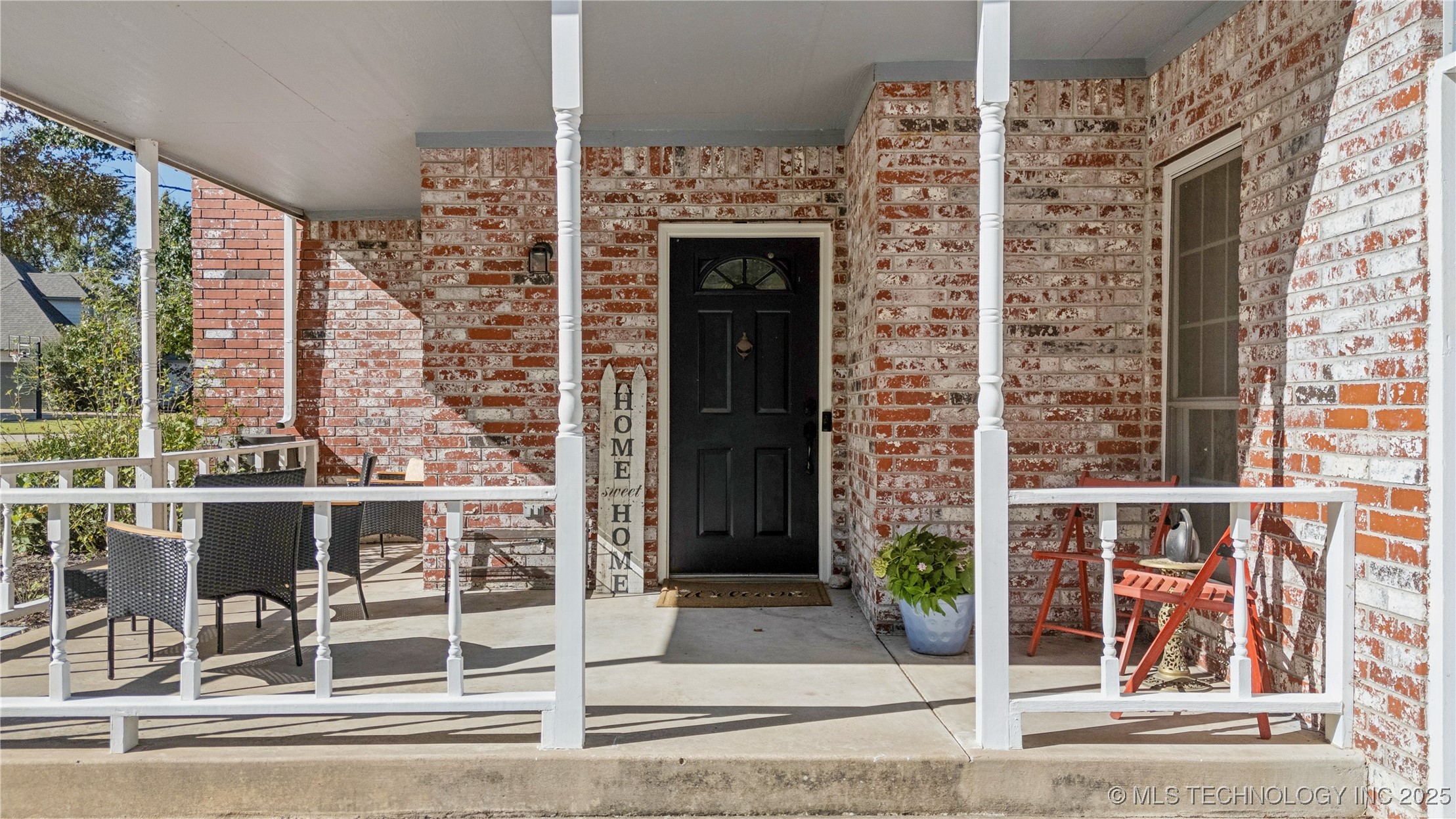 10237 N 147th East Avenue Property Photo 6