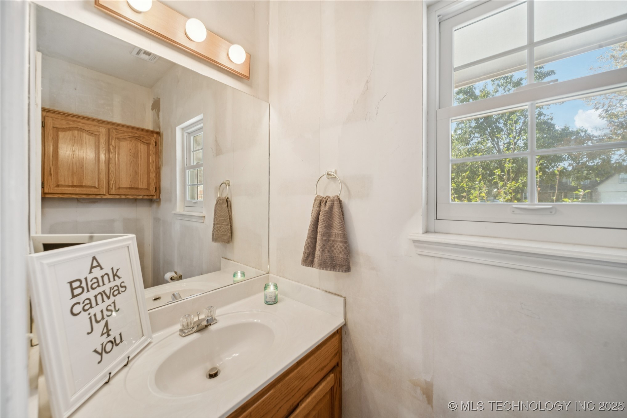 10237 N 147th East Avenue Property Photo 11