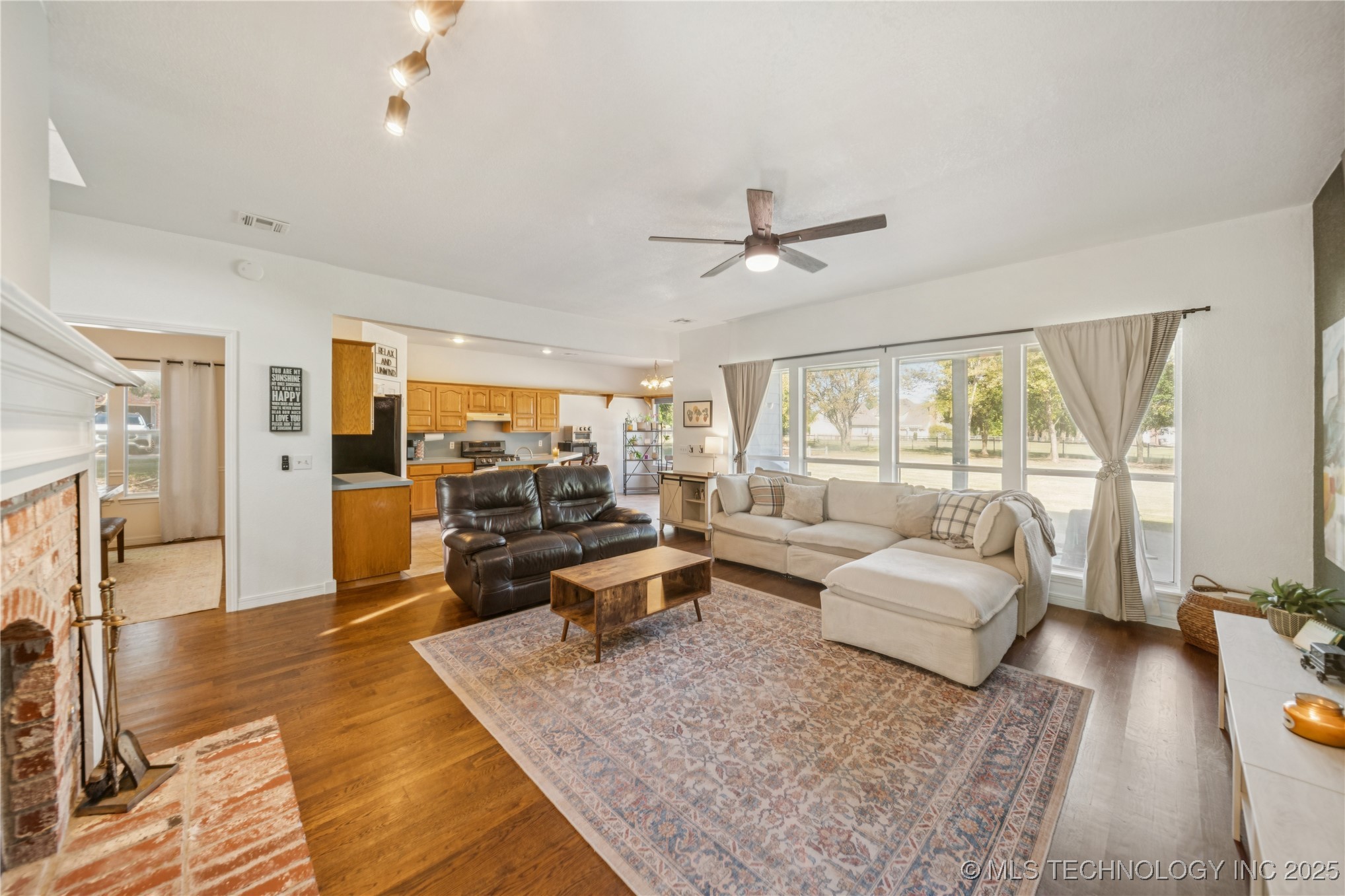 10237 N 147th East Avenue Property Photo 18