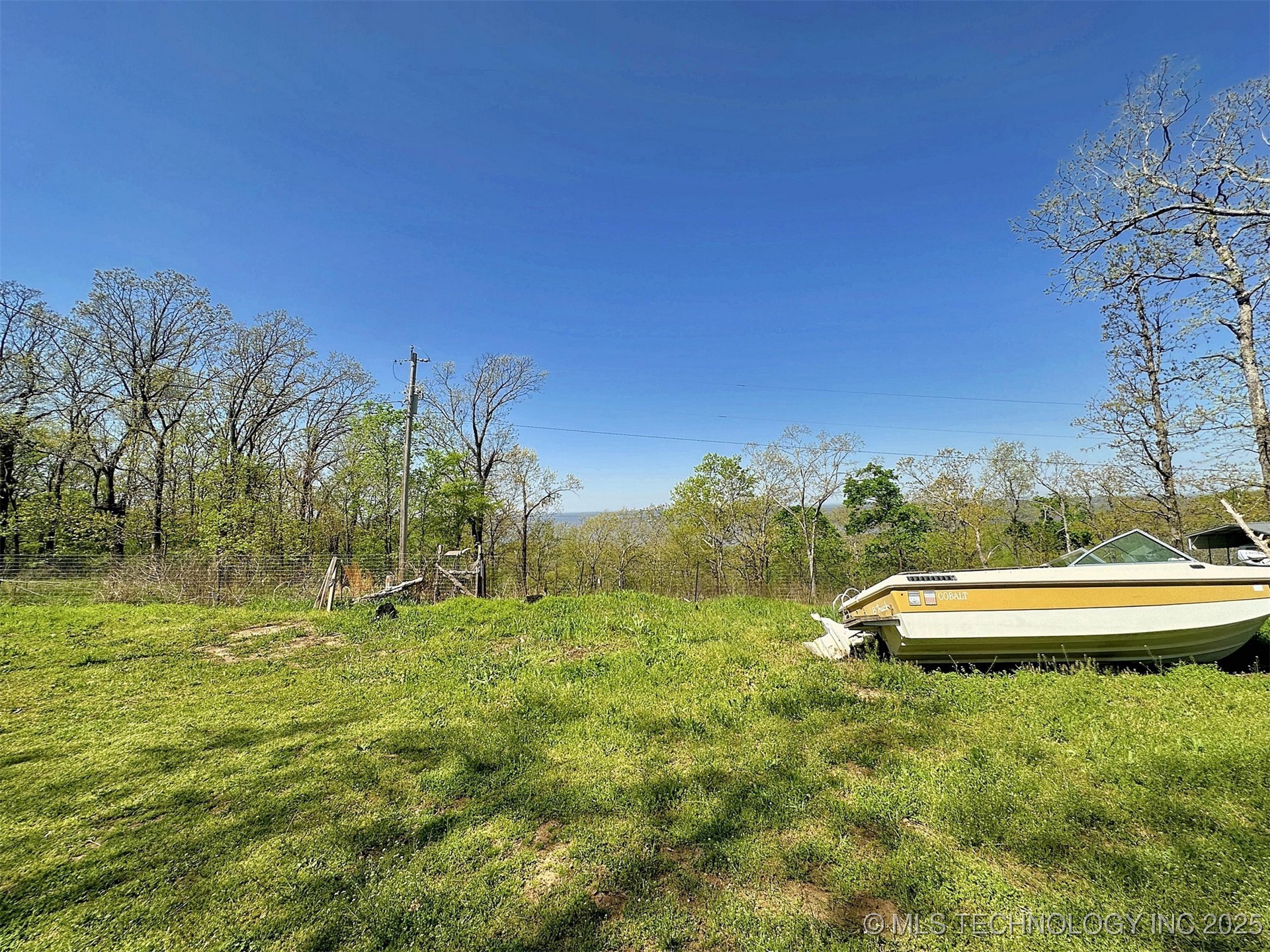 13017 N Quail Avenue Property Photo 6