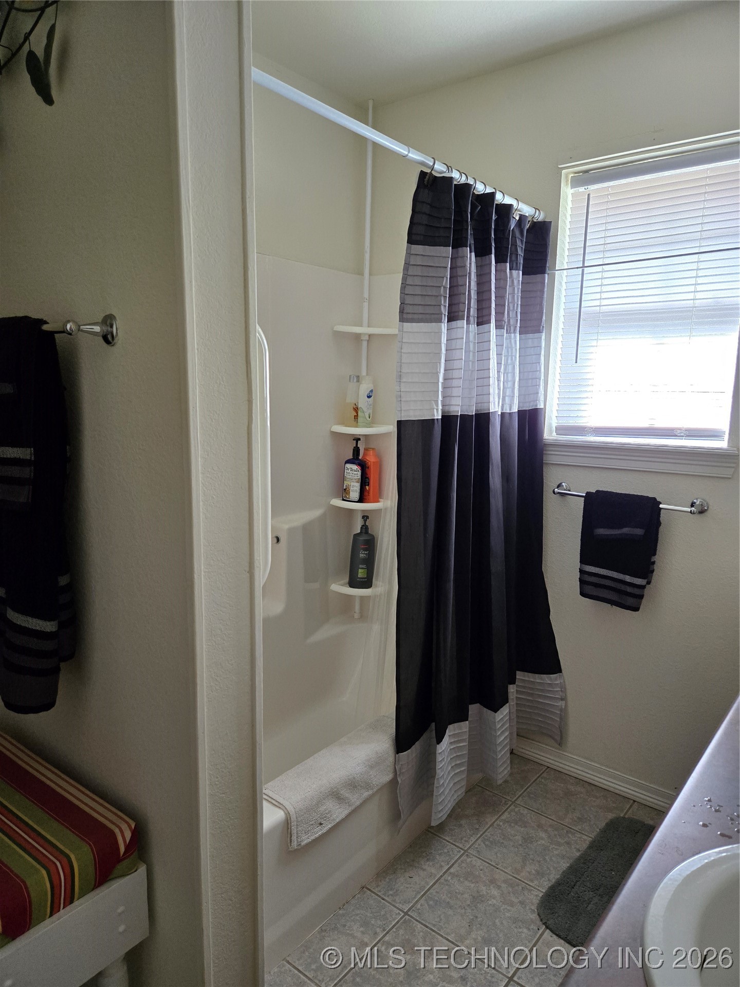 2529 S 28th Property Photo 10