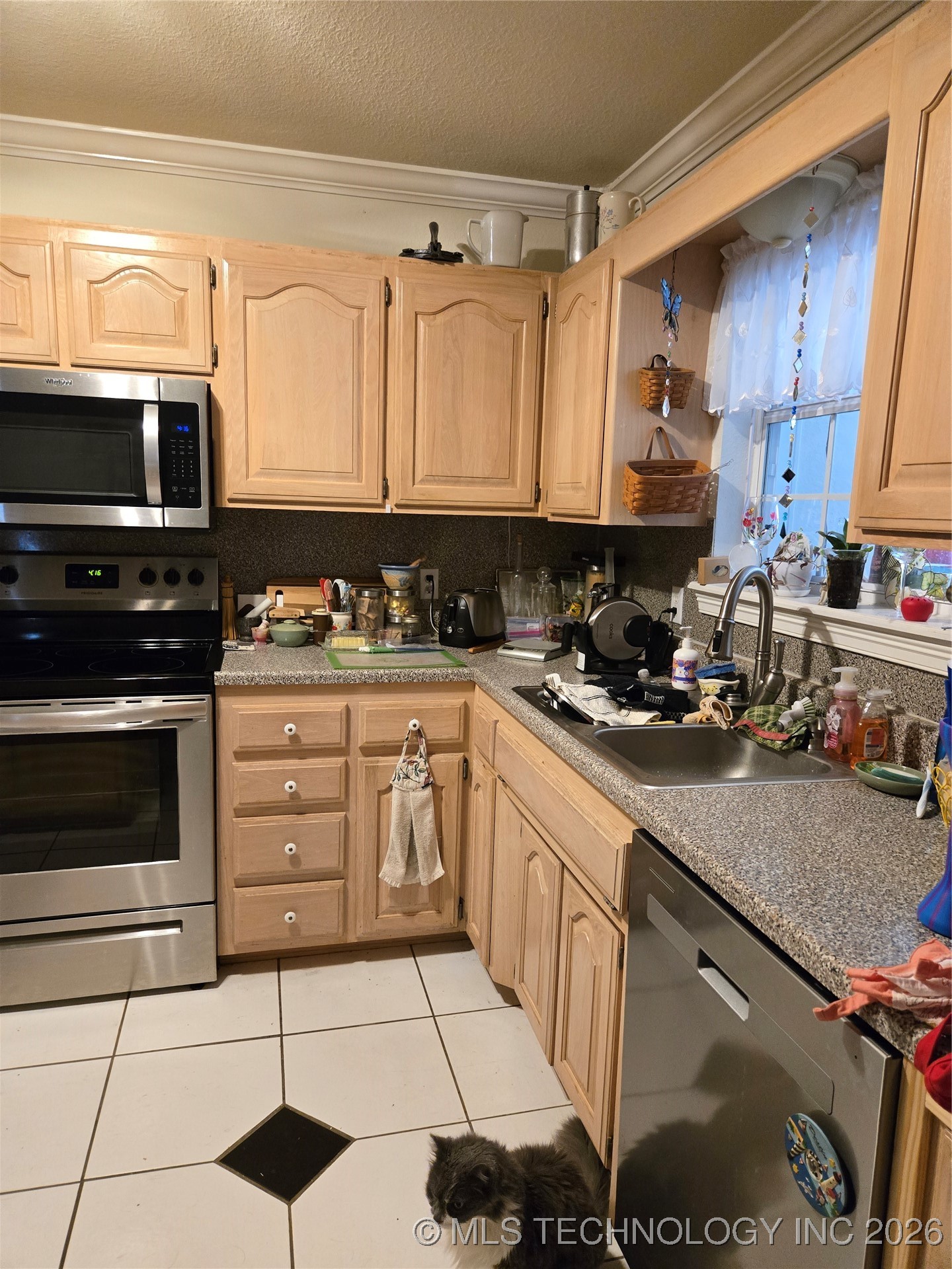 2529 S 28th Property Photo 16