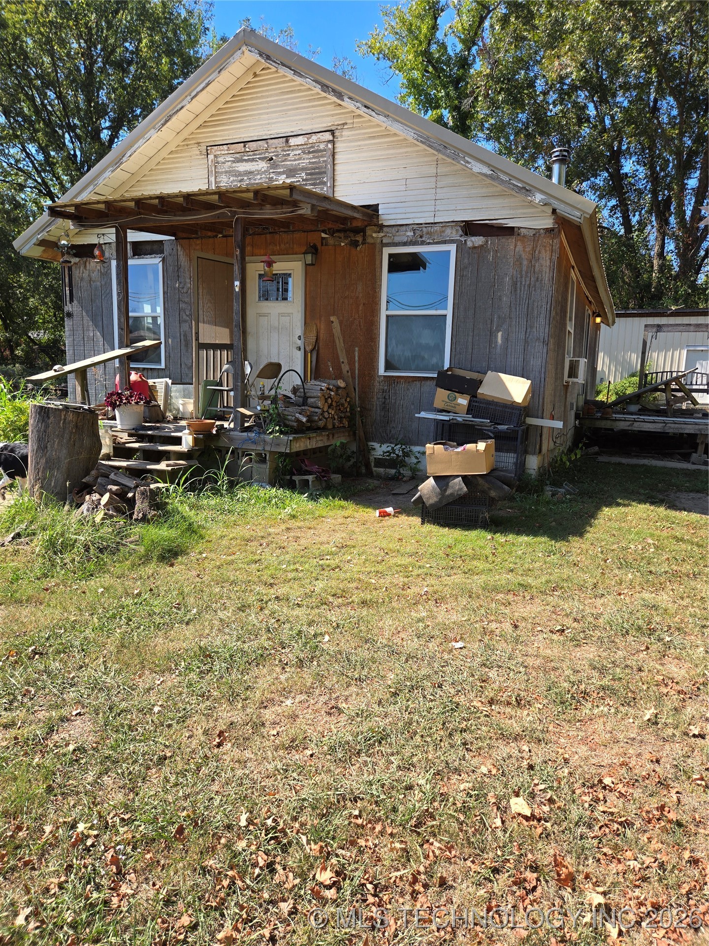 2413 N Main Property Photo 1