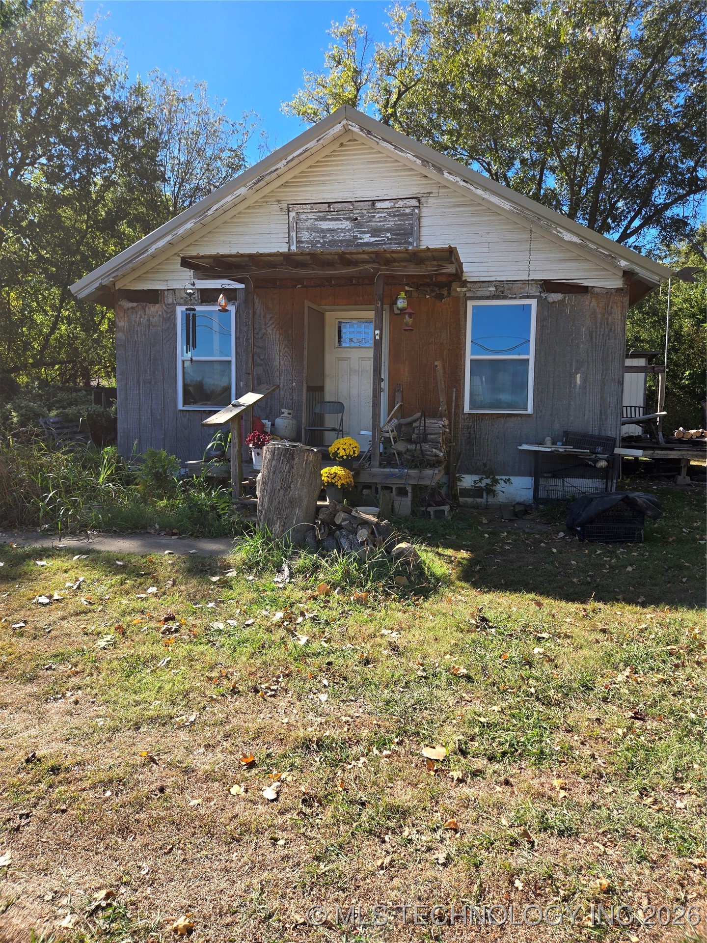 2413 N Main Property Photo 10