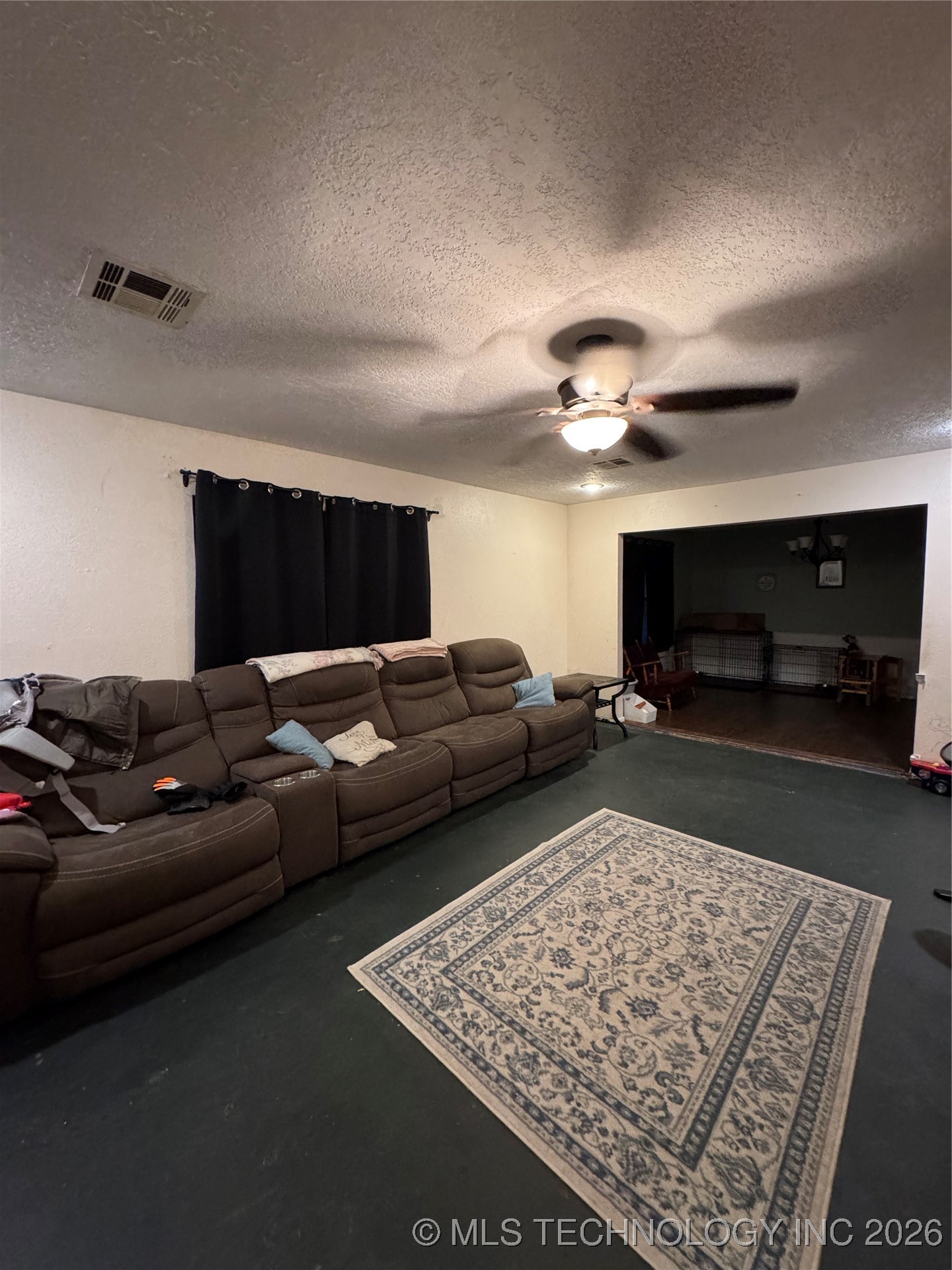 619 E South Boundary Street Property Photo 4