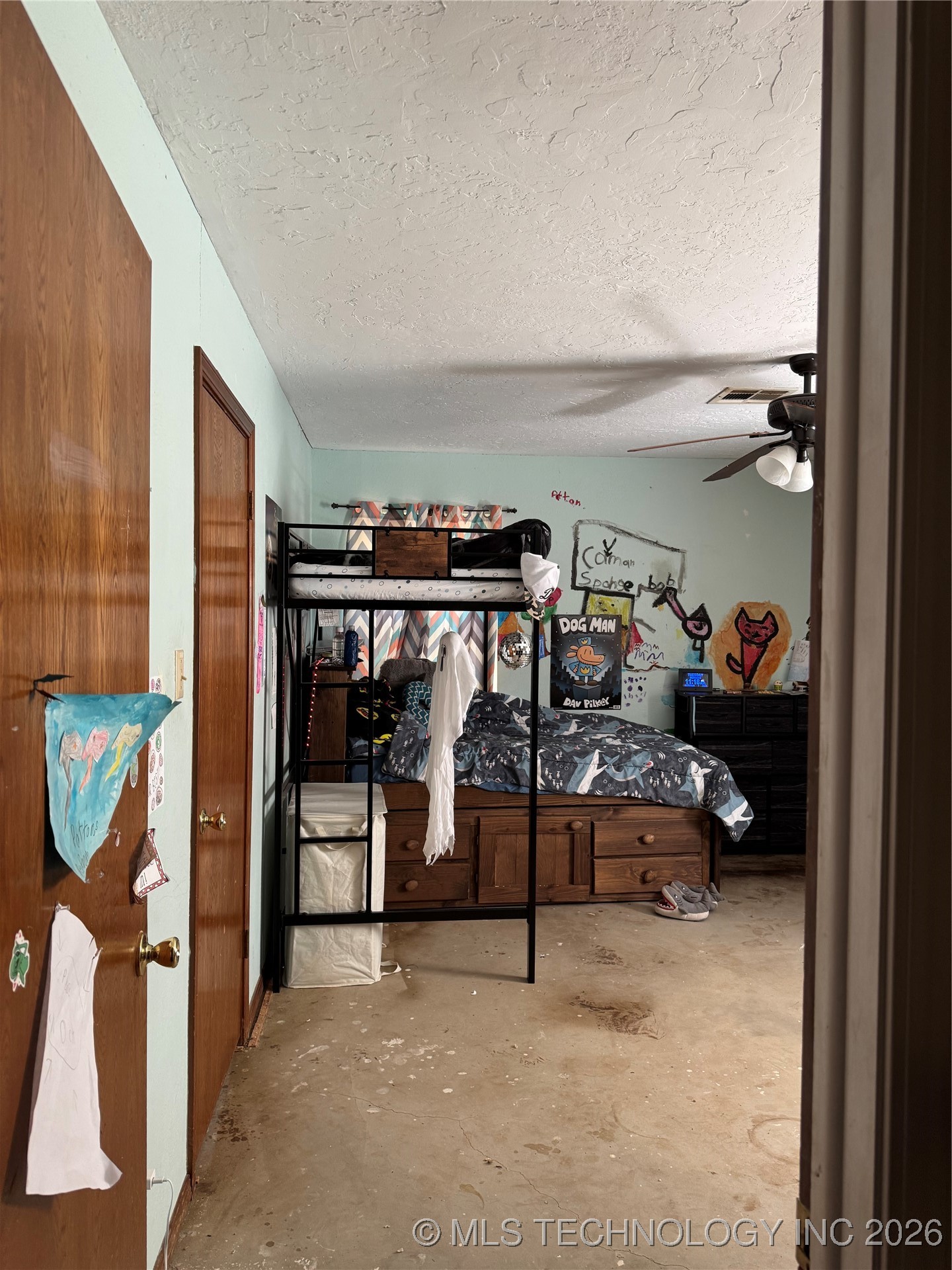 619 E South Boundary Street Property Photo 13